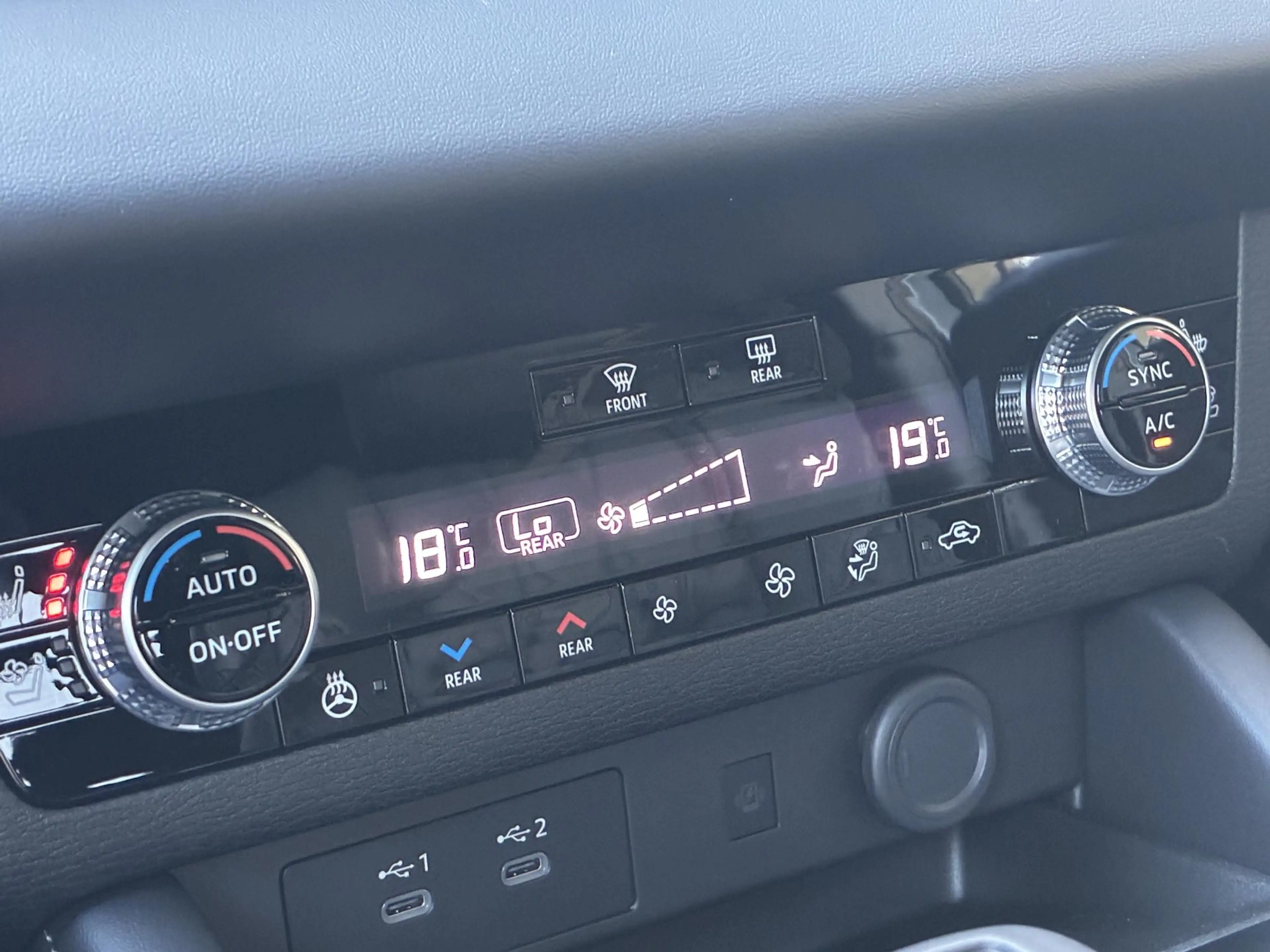 Mitsubishi Outlander 2.4 PHEV Black Edition NIEUW UIT VOORRAAD LEVERBAA — photo 39