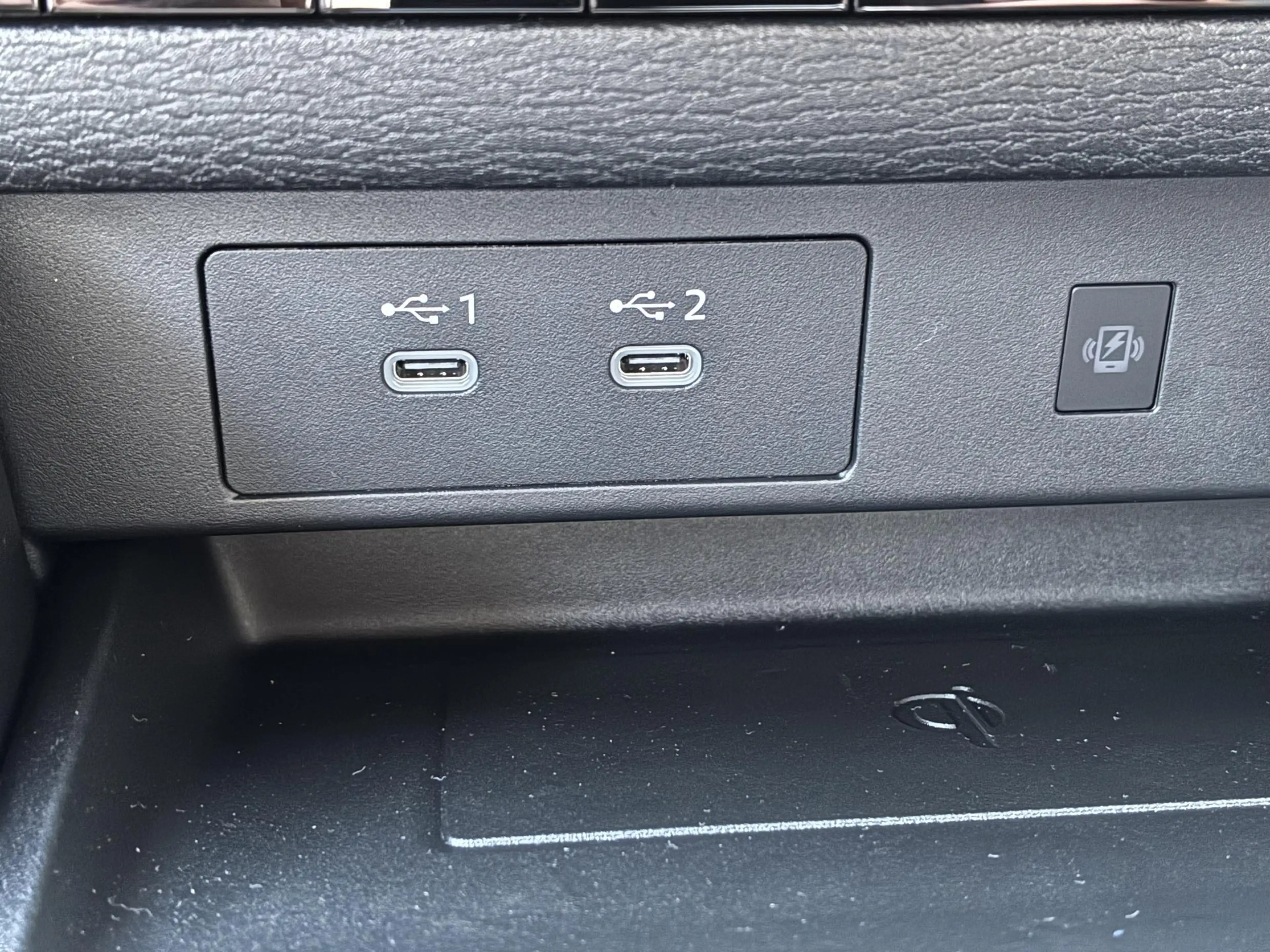 Mitsubishi Outlander 2.4 PHEV Black Edition NIEUW UIT VOORRAAD LEVERBAA — photo 28