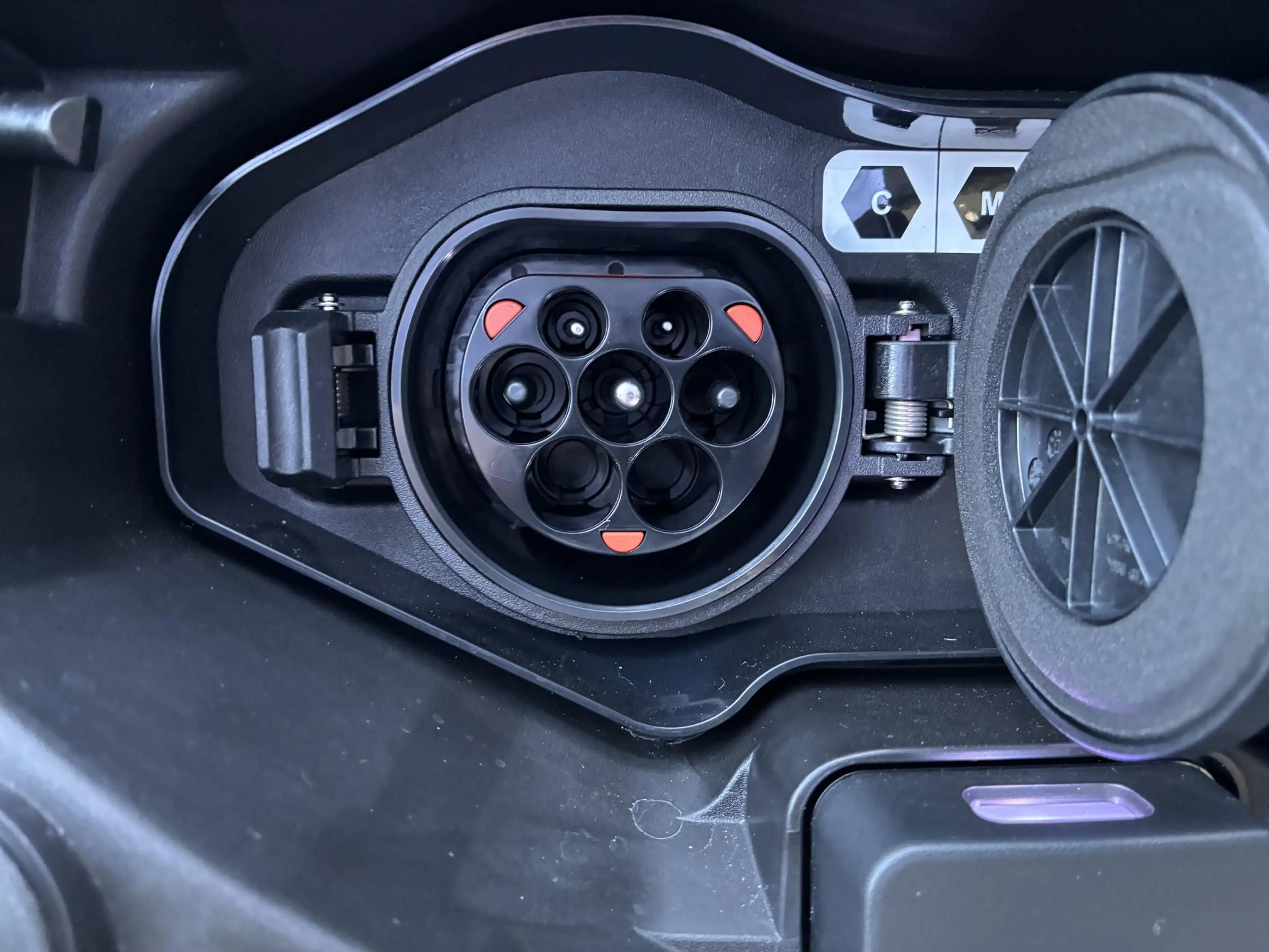 Mitsubishi Outlander 2.4 PHEV Black Edition NIEUW UIT VOORRAAD LEVERBAA — photo 30