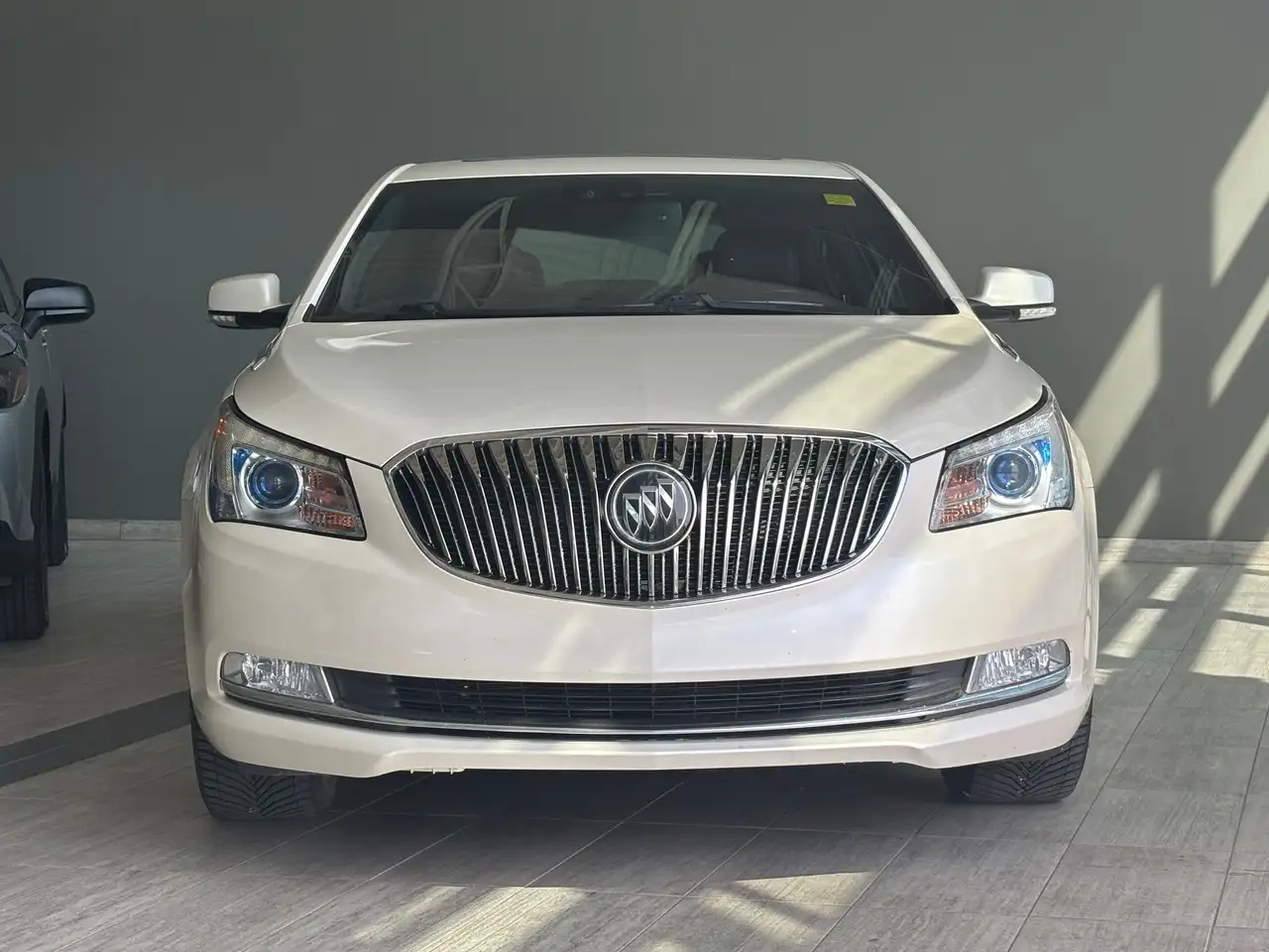 Buick Lacrosse снимка Buick Lacrosse