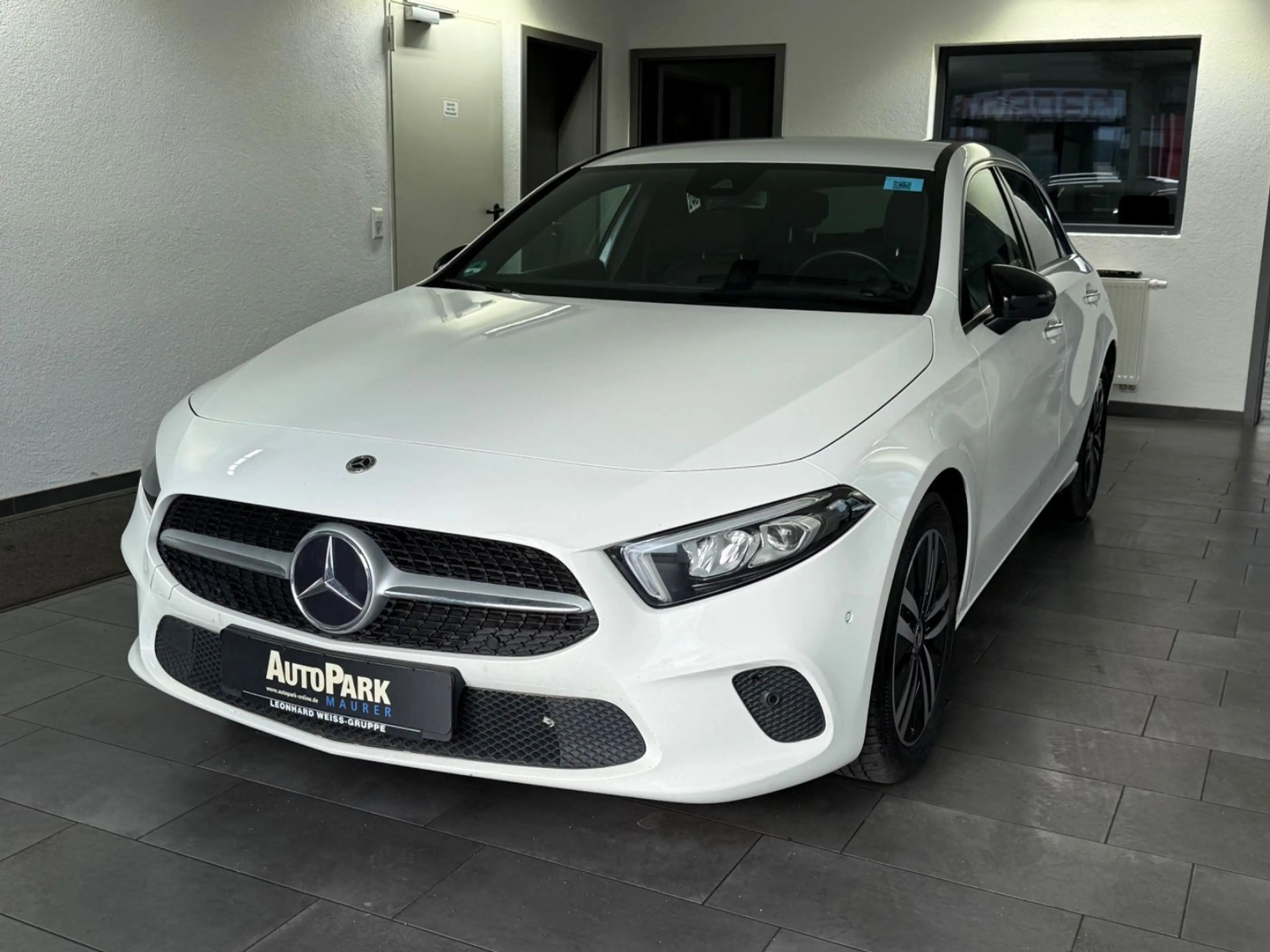 Mercedes-Benz A 180 d Progressive*Kamera*LED*KEYLESS GO*AHK* — photo 3