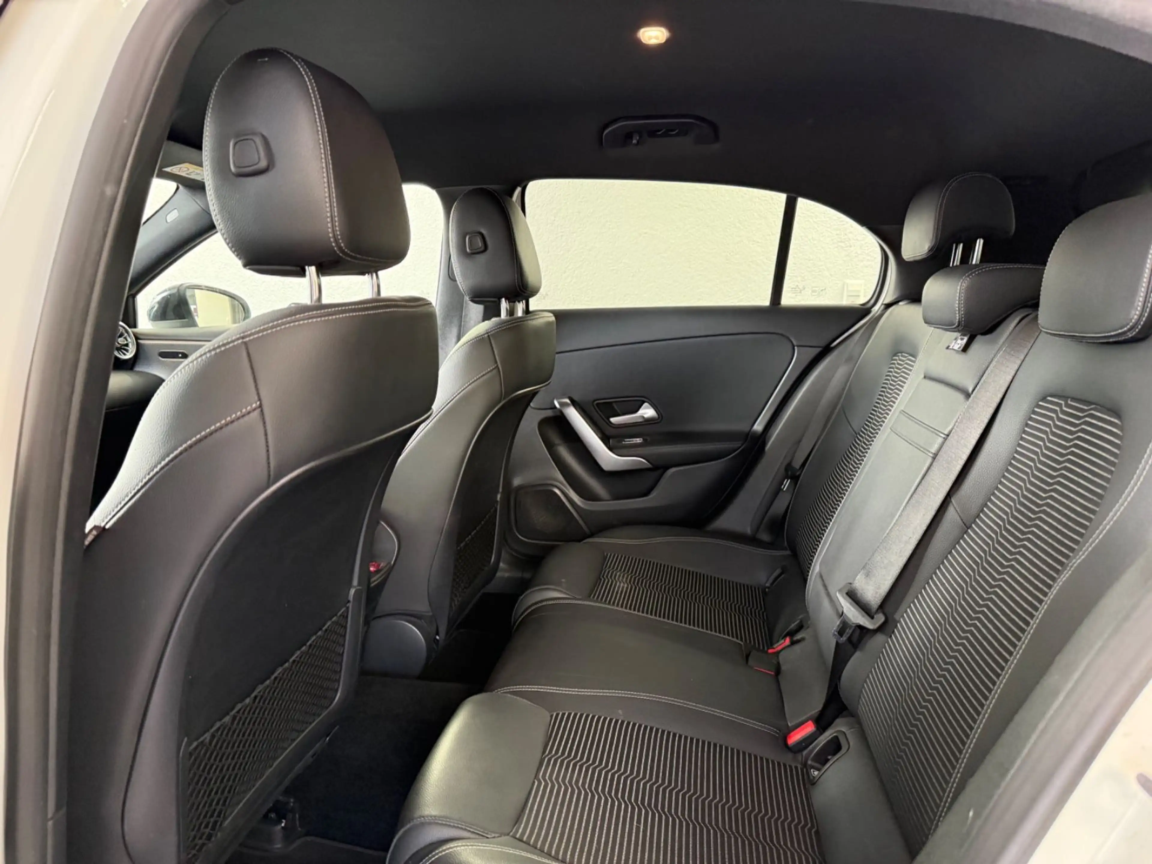 Mercedes-Benz A 180 d Progressive*Kamera*LED*KEYLESS GO*AHK* — photo 15