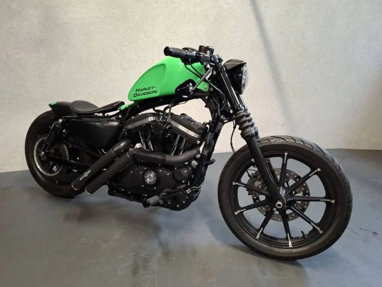 Harley-Davidson Iron 883
