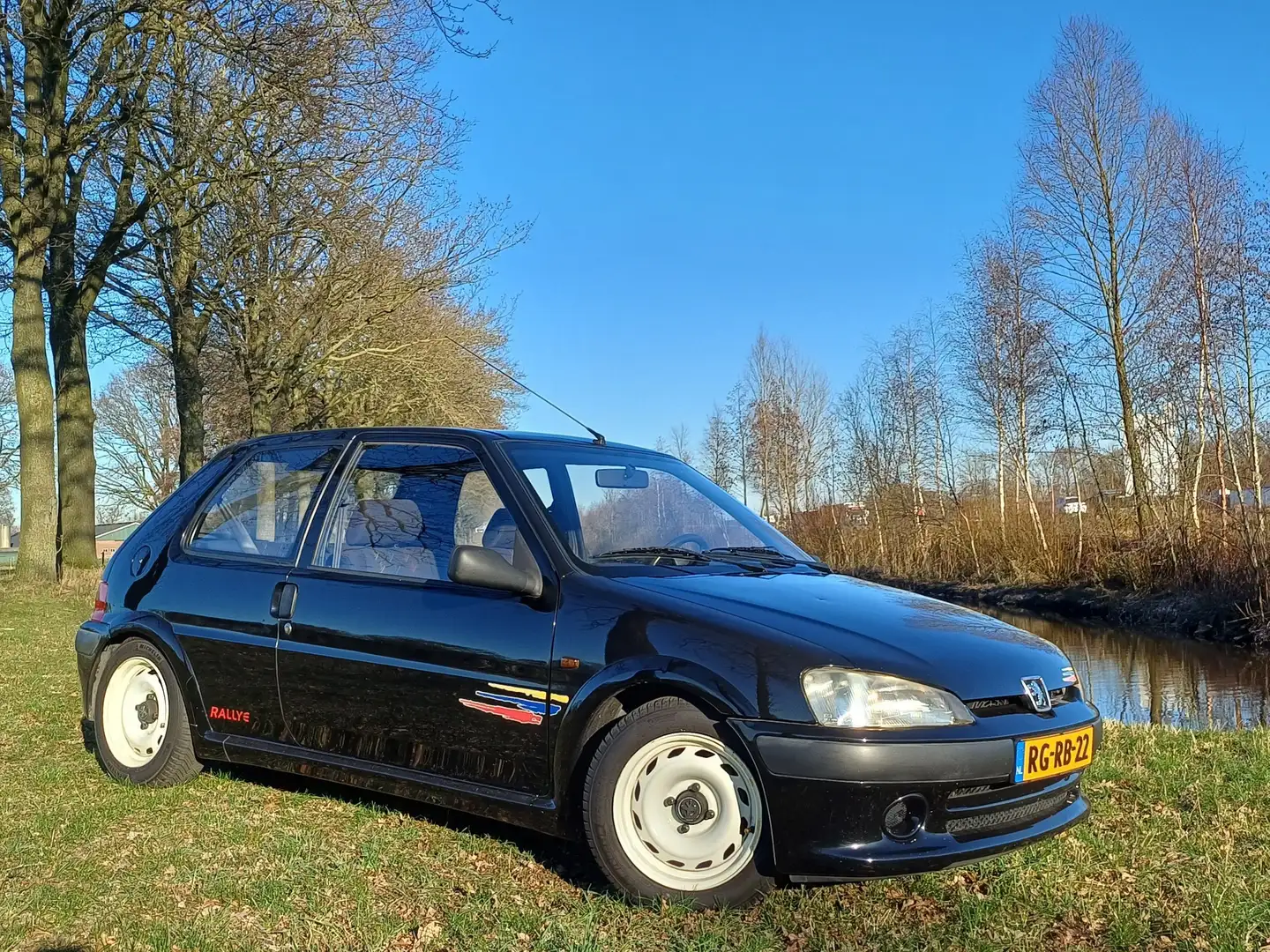 Peugeot 106 1.6 Rallye Zwart - 1