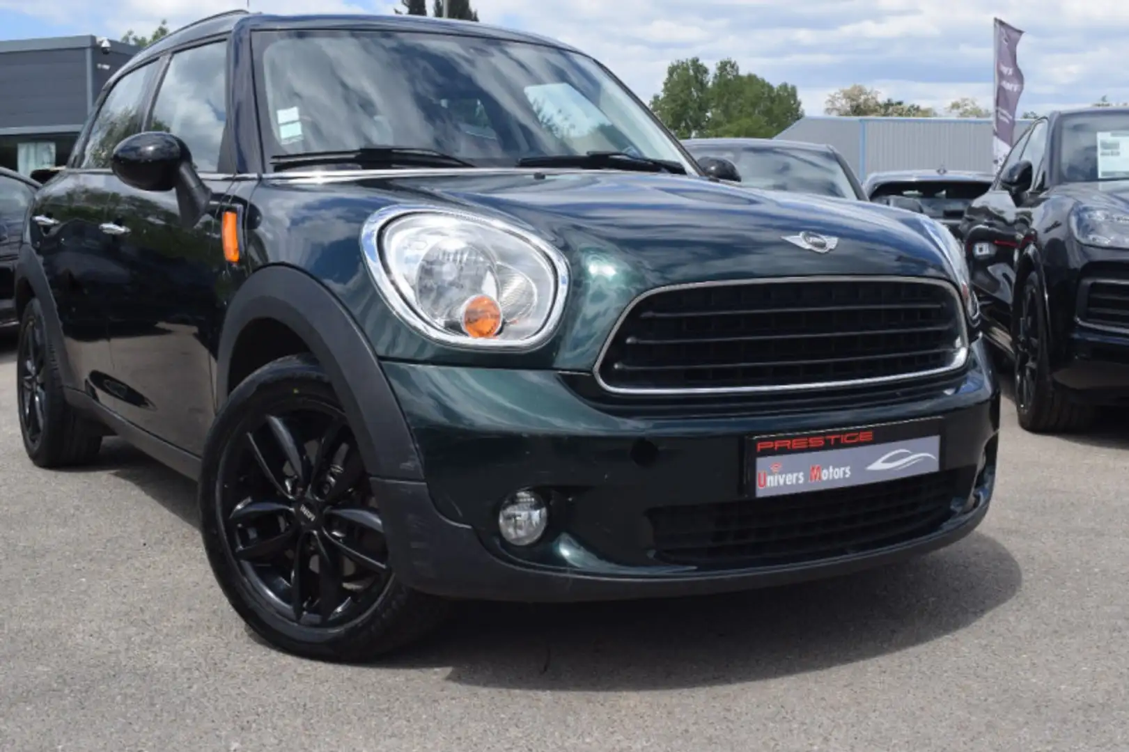 MINI Countryman C COOPER D 112CH PACK CHILI Verde - 1
