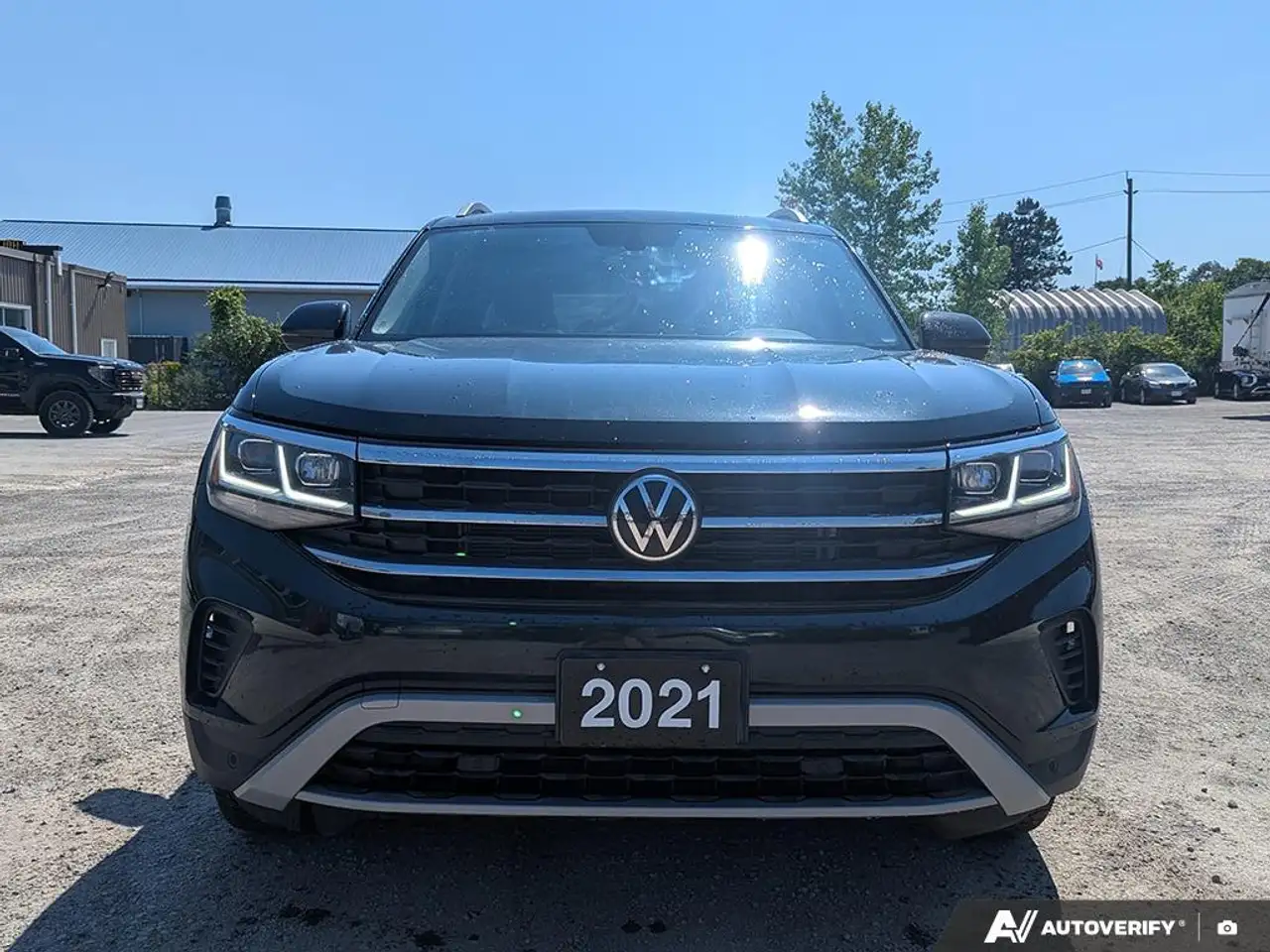 Volkswagen Atlas photo Volkswagen Atlas