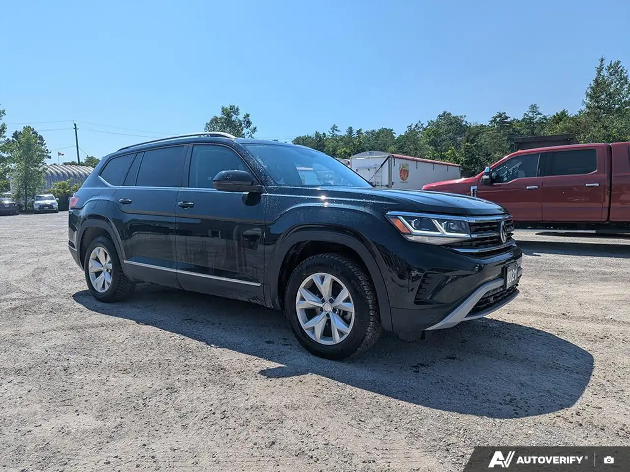 Volkswagen Atlas photo Volkswagen Atlas