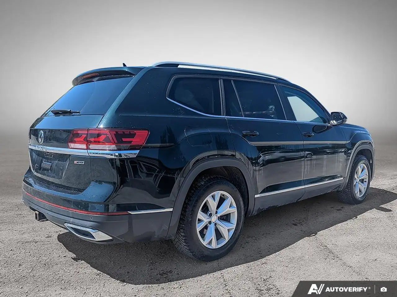 Volkswagen Atlas photo Volkswagen Atlas