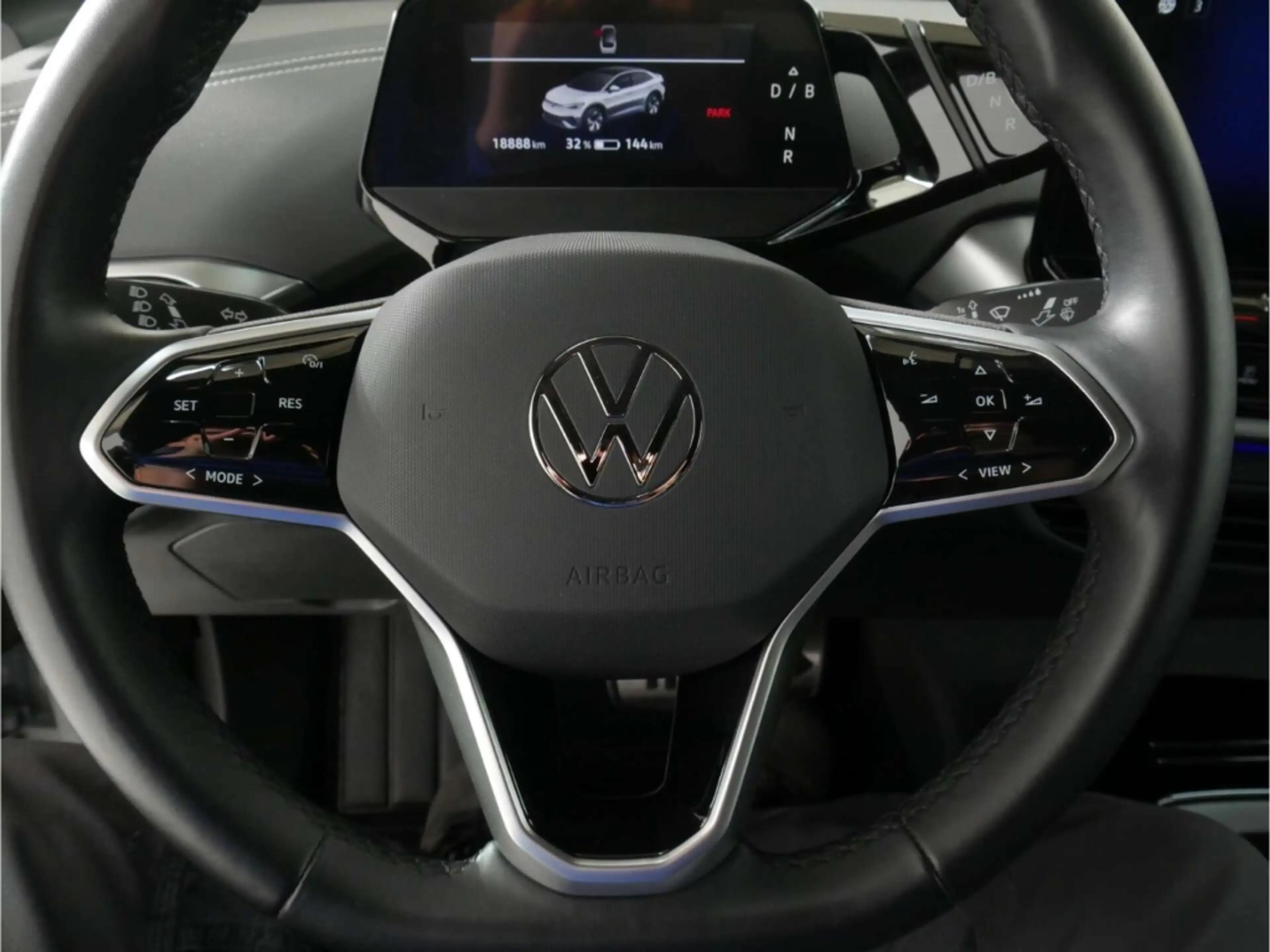 Volkswagen ID.5 Pro Performance 77 kWh — photo 15