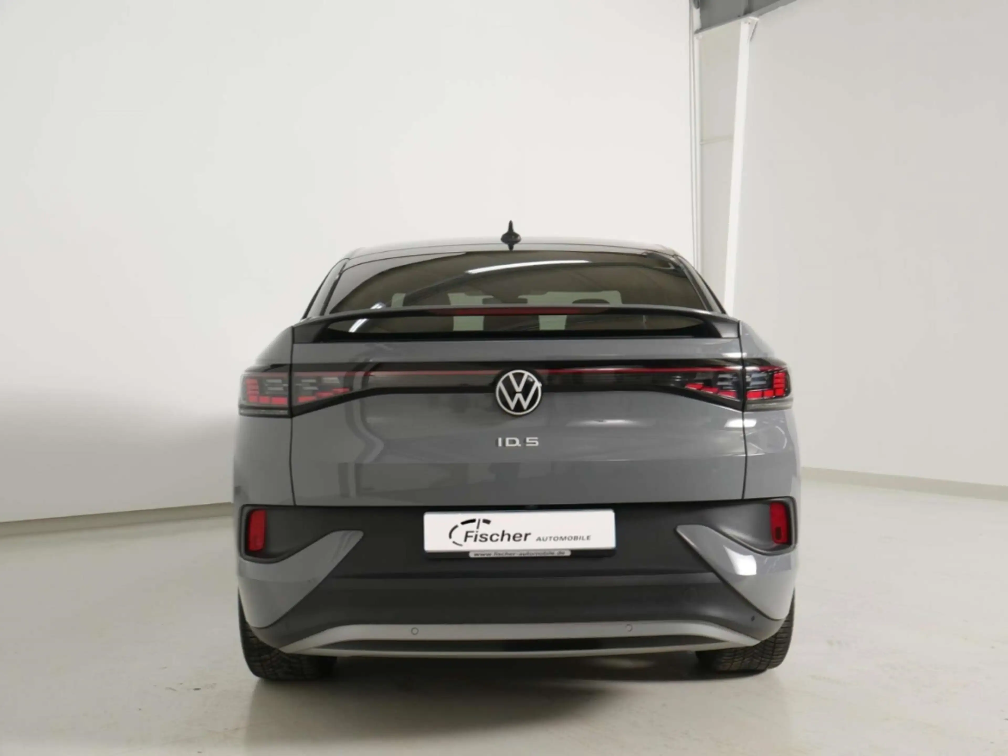 Volkswagen ID.5 Pro Performance 77 kWh — photo 7