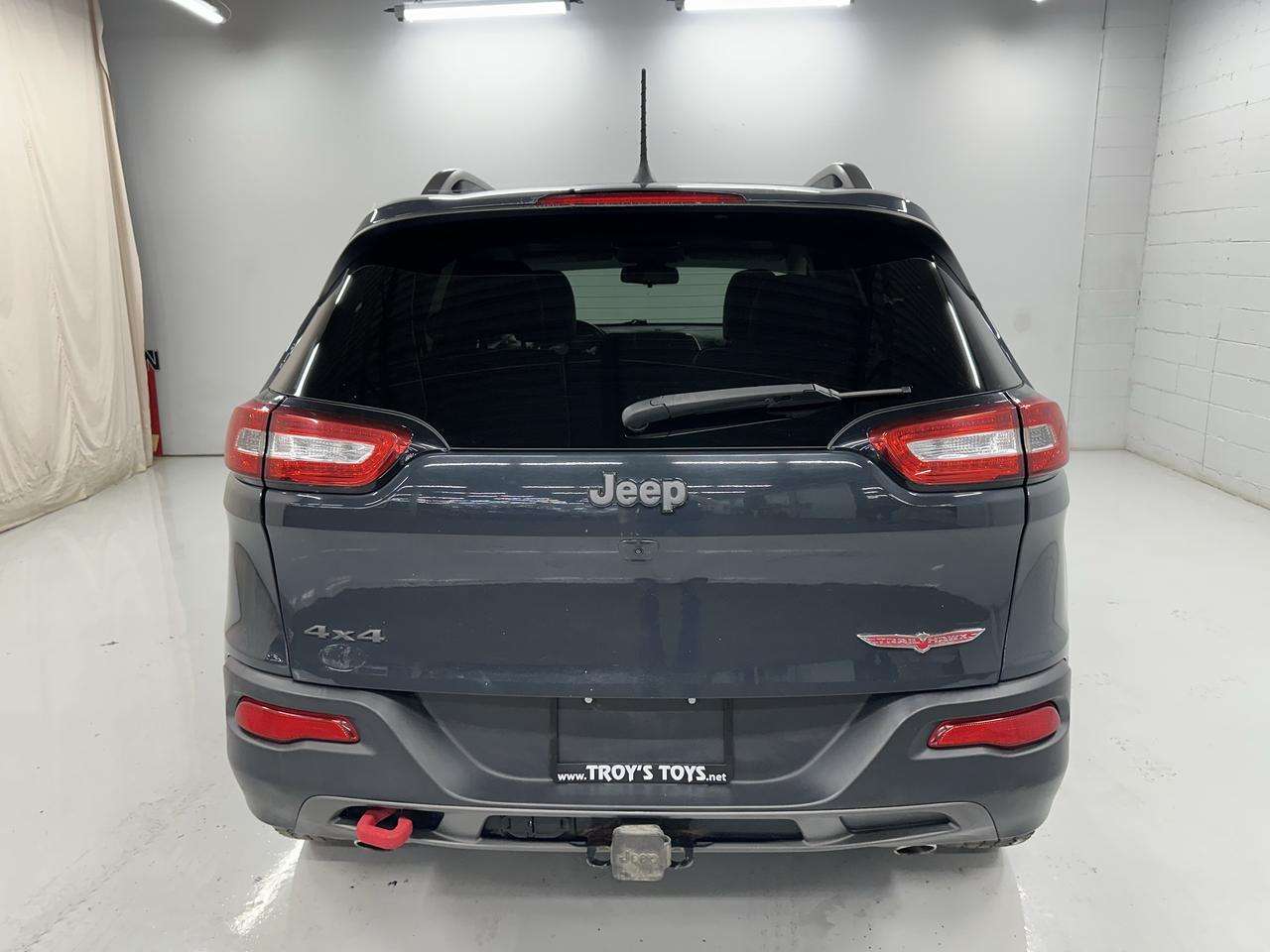 2016 Jeep Cherokee 4WD 4dr Trailhawk — снимка 1