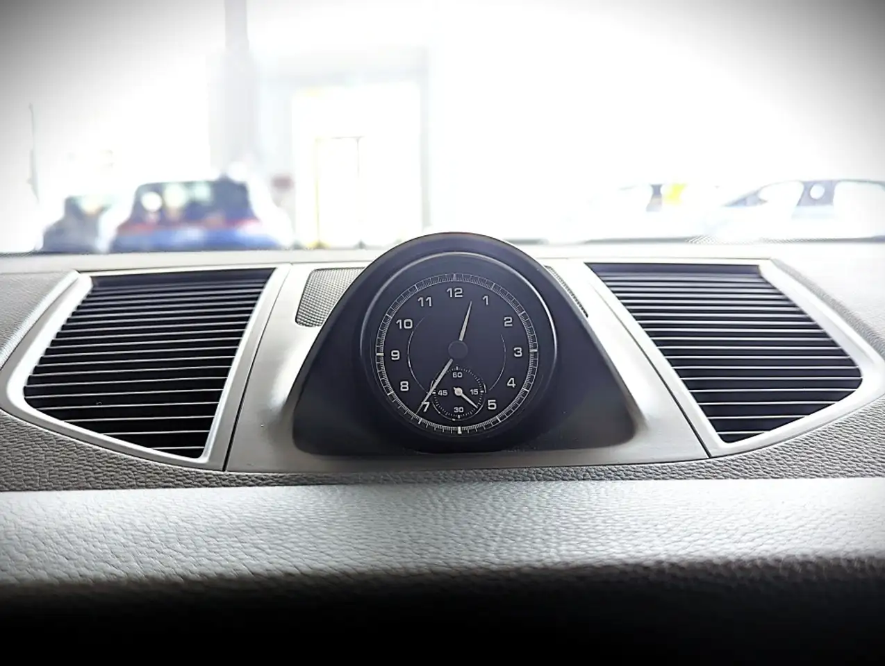 Porsche Macan снимка Porsche Macan