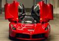 Ferrari LaFerrari Rood - thumbnail 5