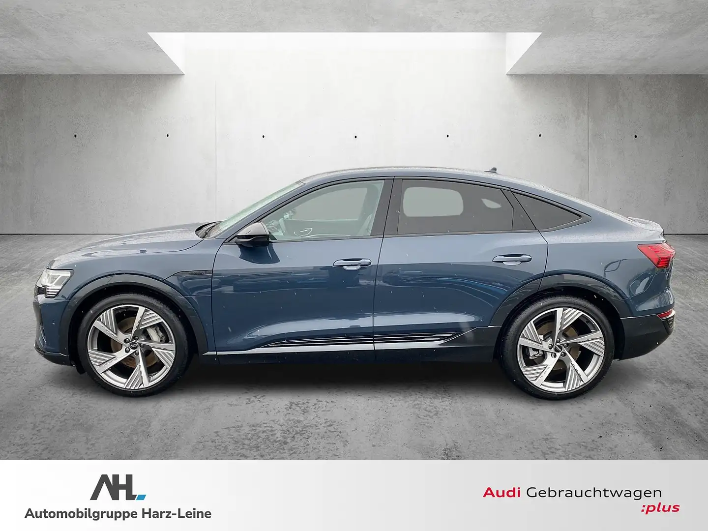Audi Q8 e-tron Sportback 55 Matrix HuD Pano Leder AHK Standklima Blau - 2