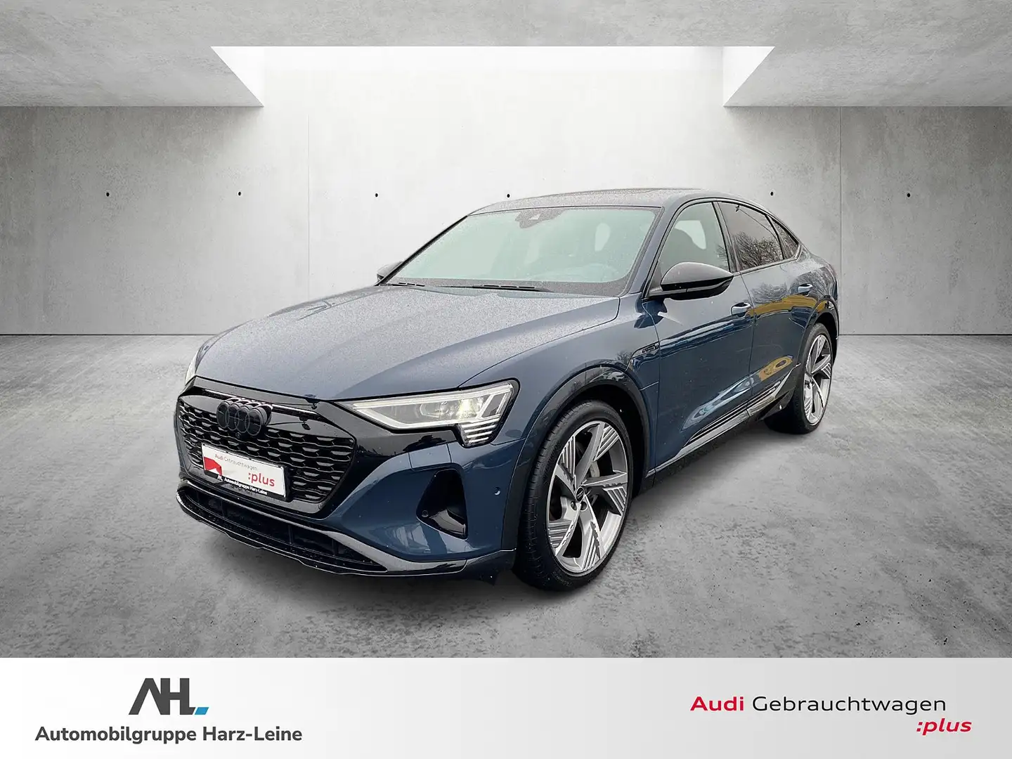 Audi Q8 e-tron Sportback 55 Matrix HuD Pano Leder AHK Standklima Blau - 1