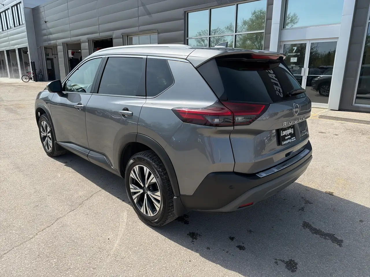 Nissan Rogue снимка Nissan Rogue
