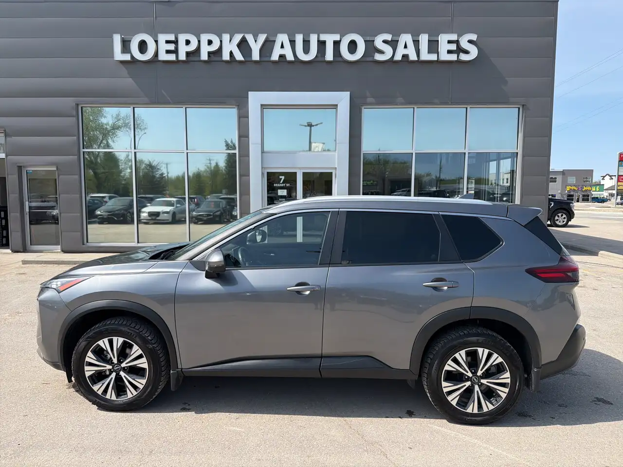 Nissan Rogue снимка Nissan Rogue