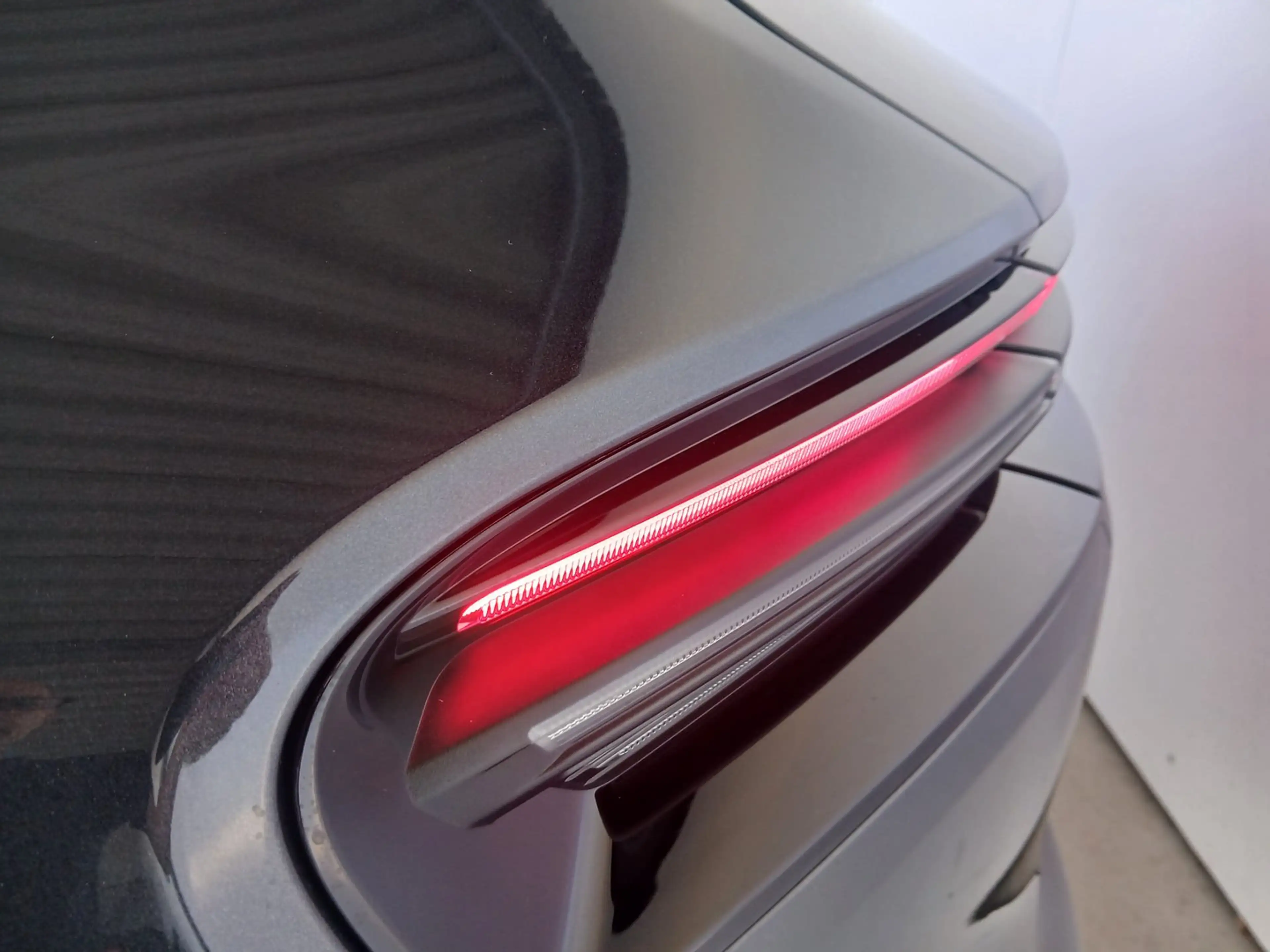Porsche Macan 4 — photo 10