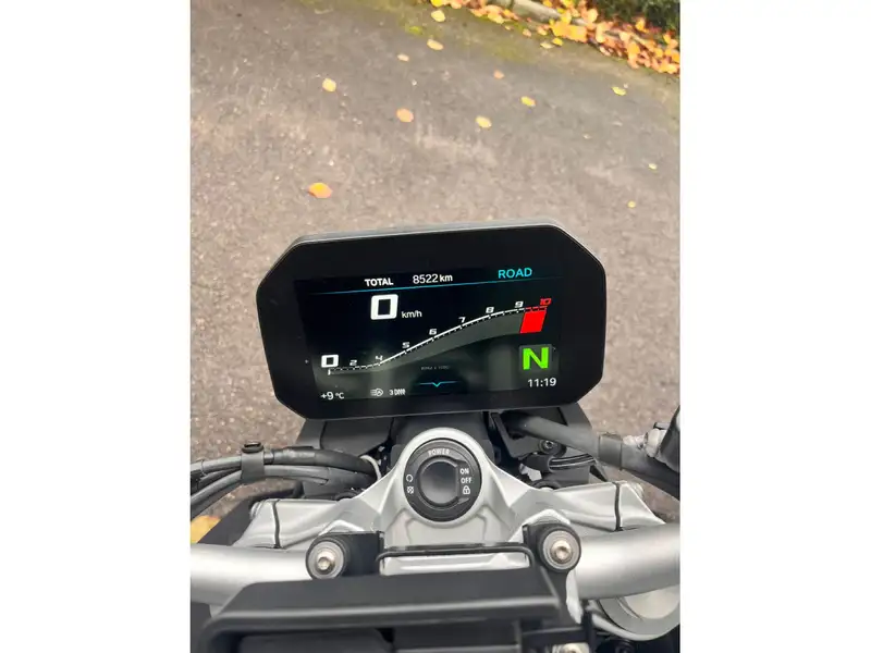 BMW F 900 R - foto 6