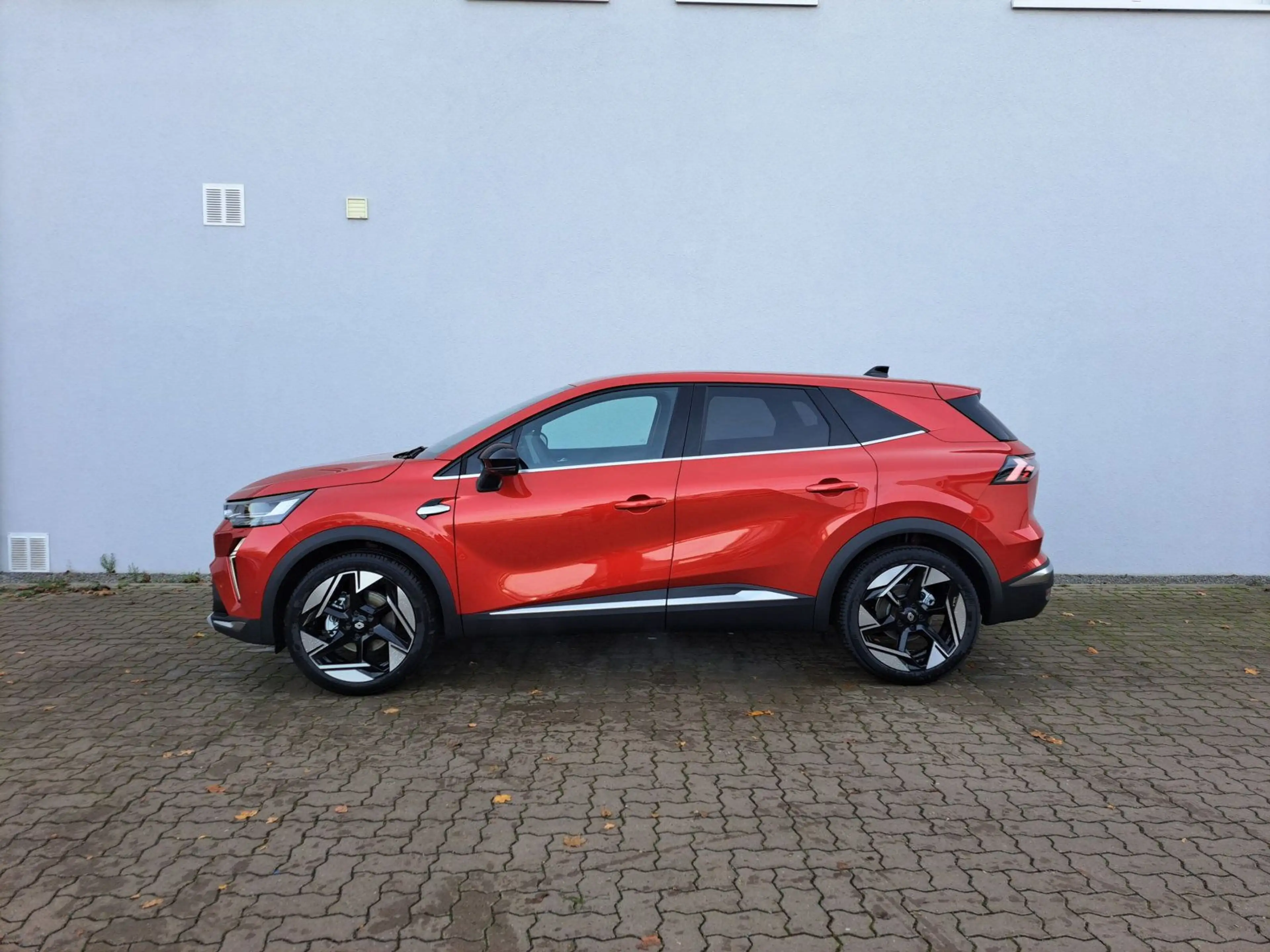 Renault Symbioz 1.8 E-TECH Full Hybrid 160 Iconic — photo 5