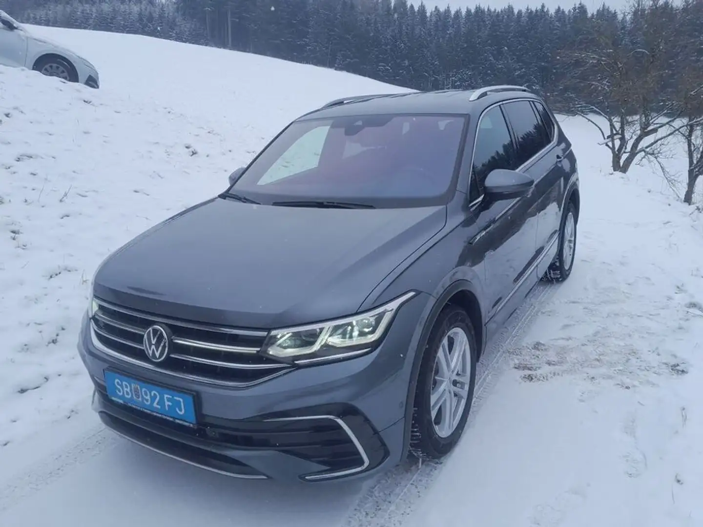 Volkswagen Tiguan Allspace R-Line4Motion Finanzierung möglich Grau - 1