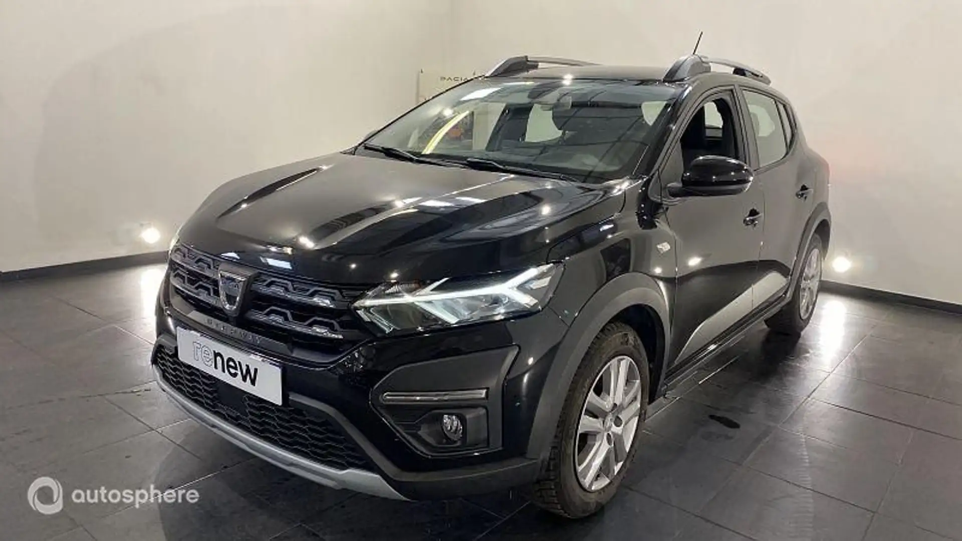 Dacia Sandero 1.0 TCe 90ch Stepway Confort -22 - 1