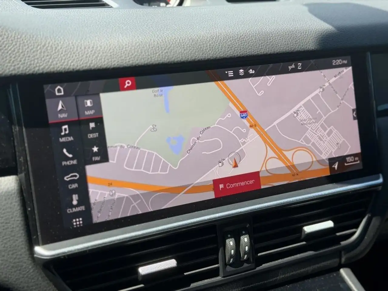 Porsche Cayenne снимка Porsche Cayenne