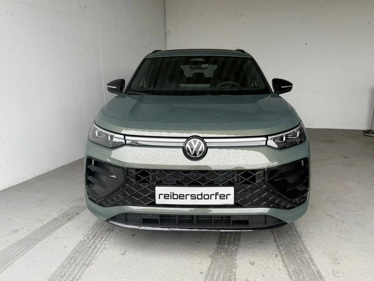 Volkswagen Tayron Sport TDI 4MOTION DSG Grün - 2