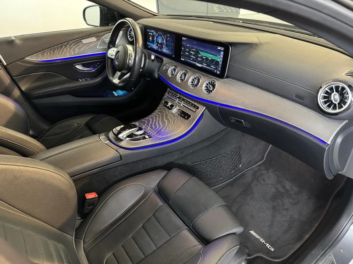 Mercedes-Benz CLS 350 4M*AUT*AMG-LINE*WIDE*MULTIBEAM*BURMESTER Grau - 2