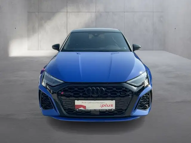 Audi RS3 Audi RS 3 Limousine performance Ansicht 7