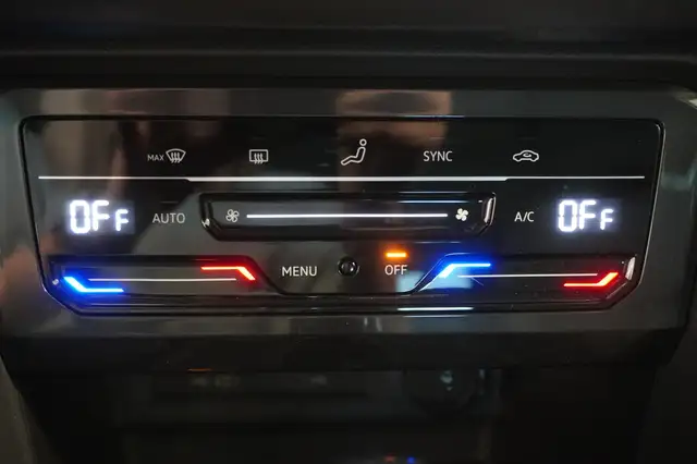 Volkswagen Tiguan view 15