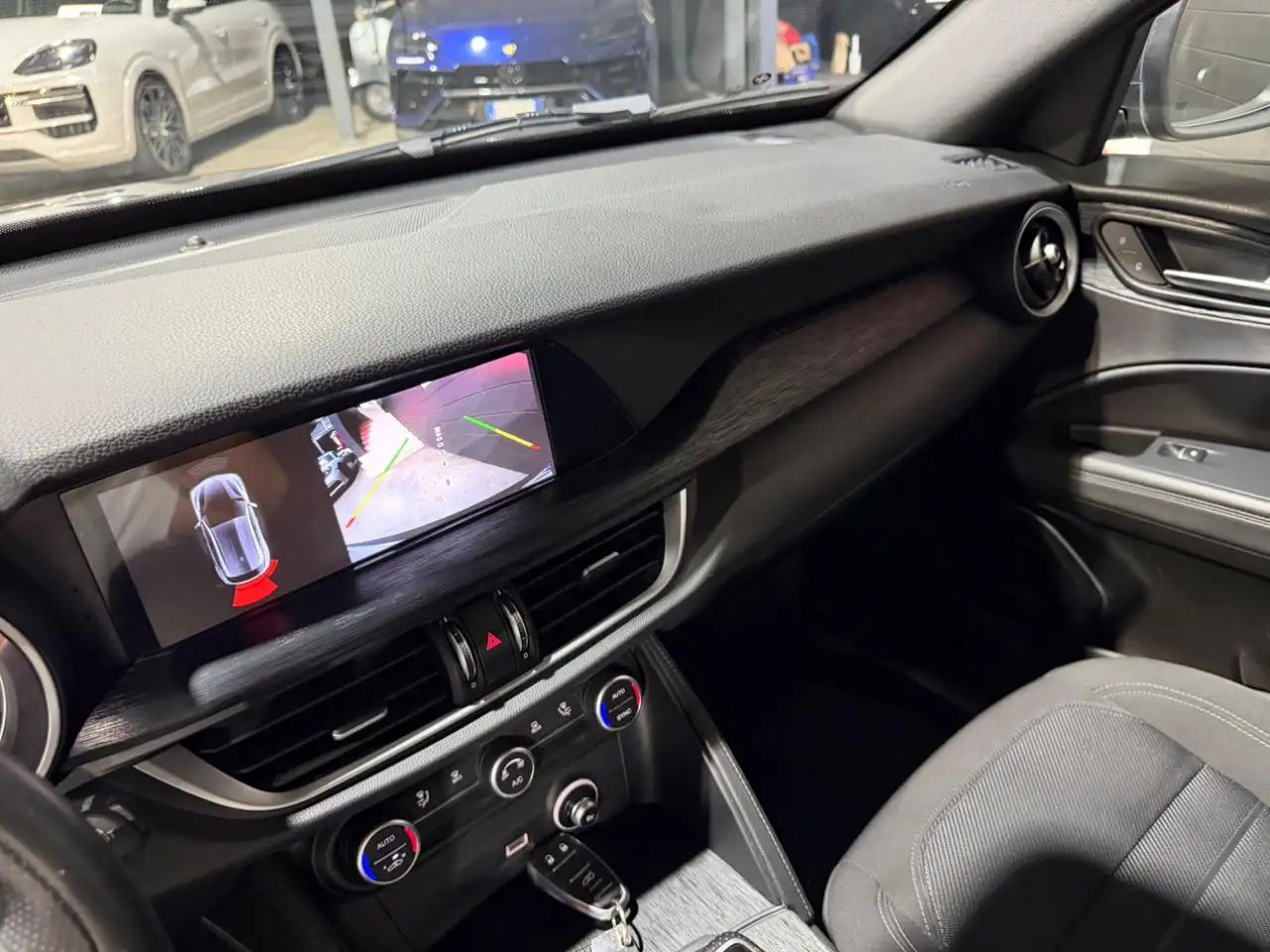 Alfa Romeo Stelvio — photo 15 sur 15