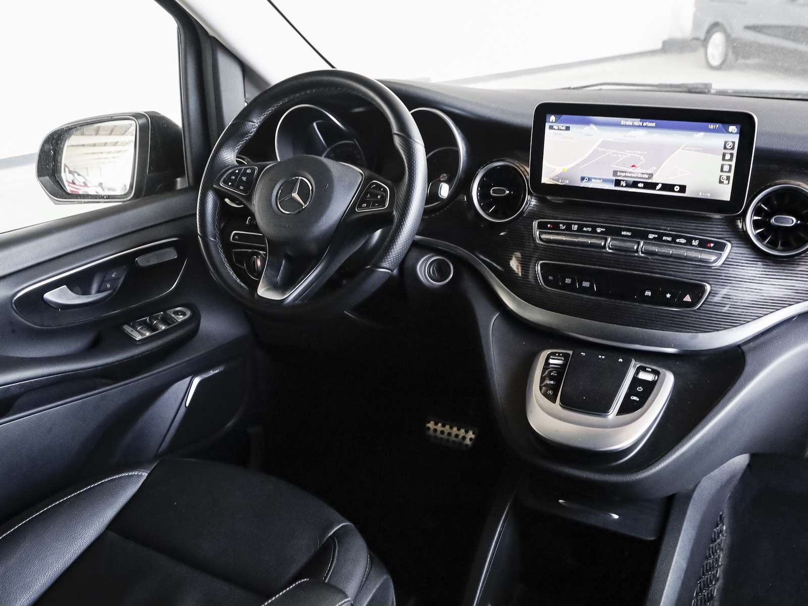 Mercedes-Benz V 300