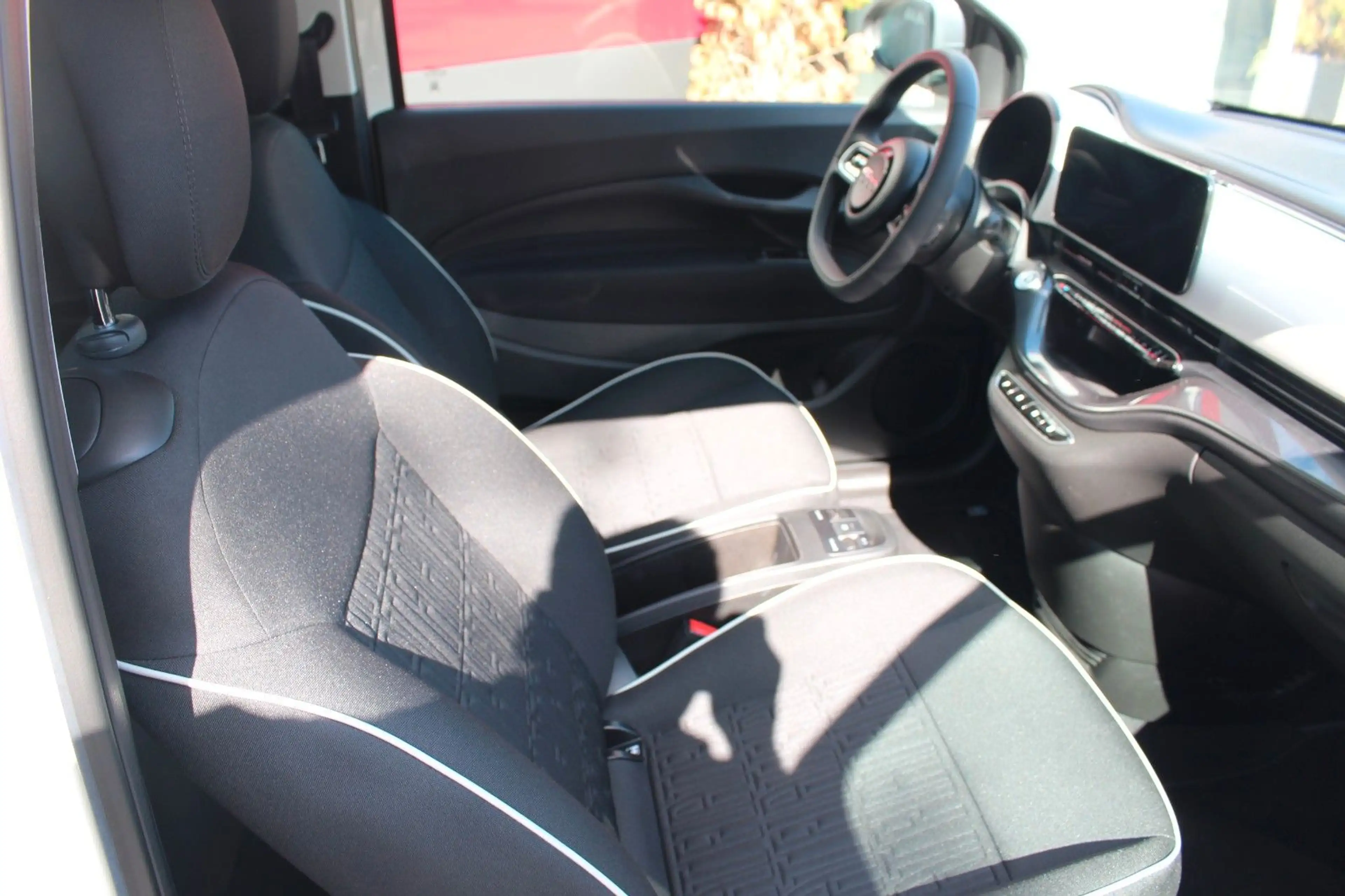 Fiat 500e CARPLAY SOH 96,1% — photo 4