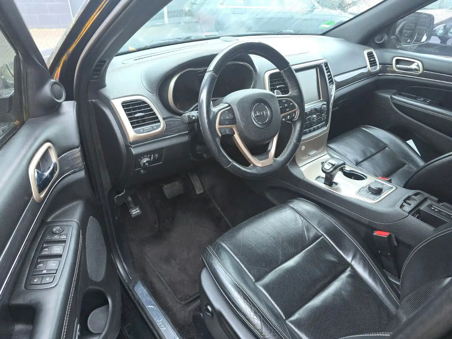 Jeep Grand Cherokee Overland (MOTORSCHADEN!) Czarny - 2