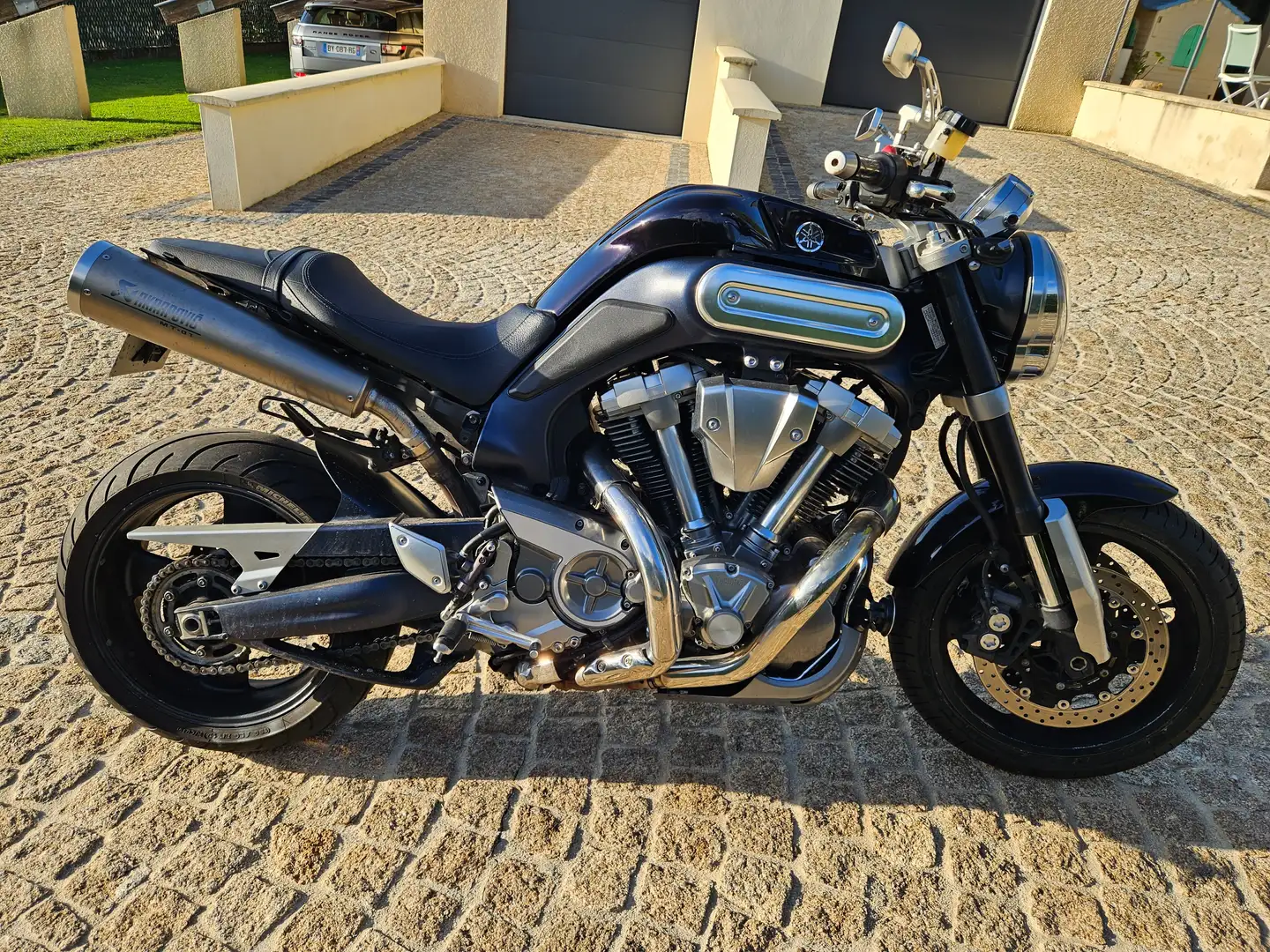 Yamaha MT-01 Yamaha MT-01 - 1700 cm³ - MT01 / Faible KM Violet - 2