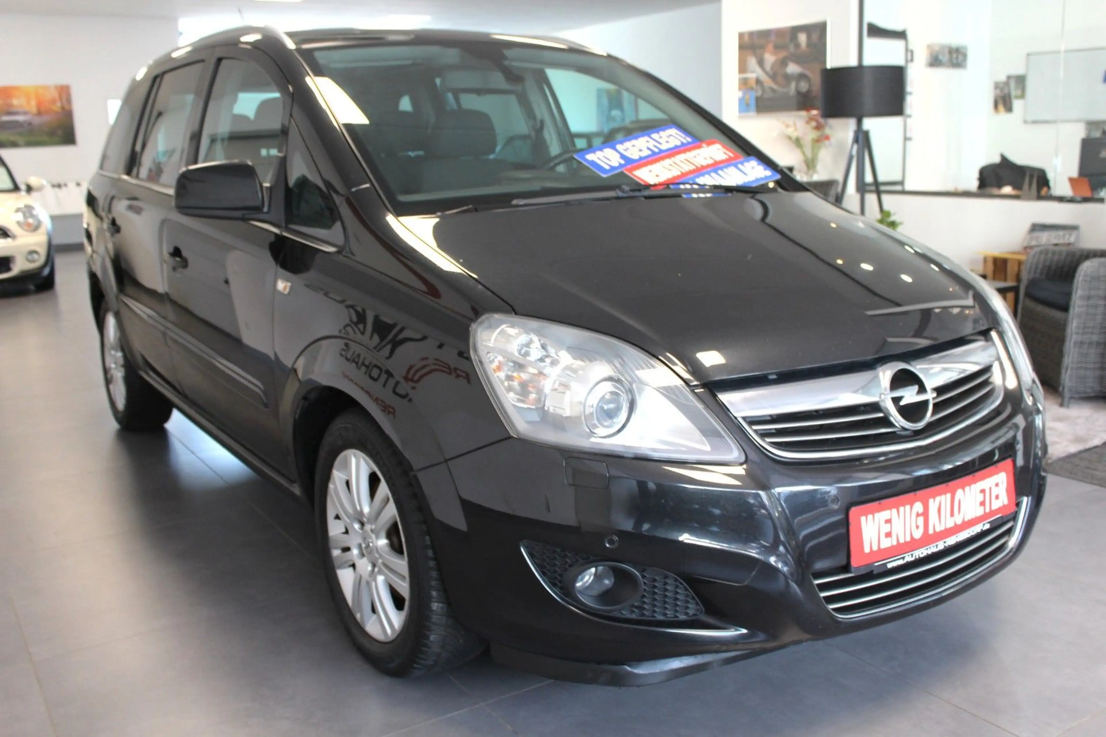 Opel Zafira B Family Plus 7 Sitzer — photo 3