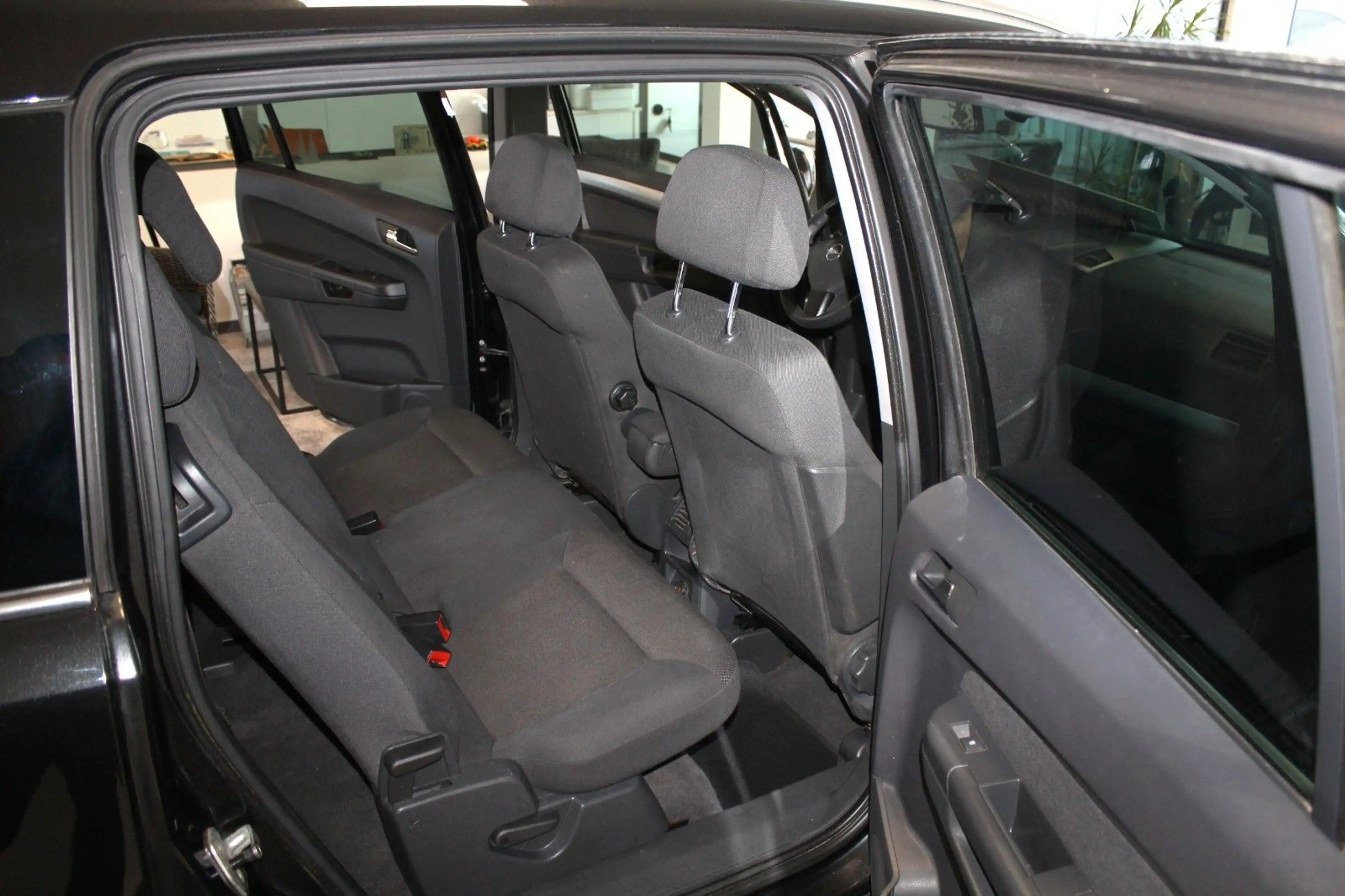 Opel Zafira B Family Plus 7 Sitzer — photo 11