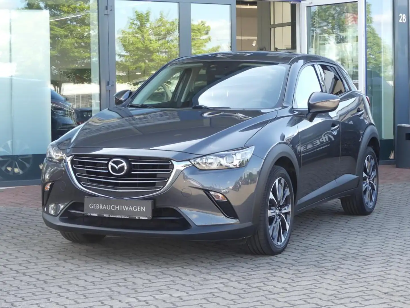 Mazda CX-3 SKYACTIV-G 2.0 FWD 5T 6GS AL-ADVANTAGE Grau - 2
