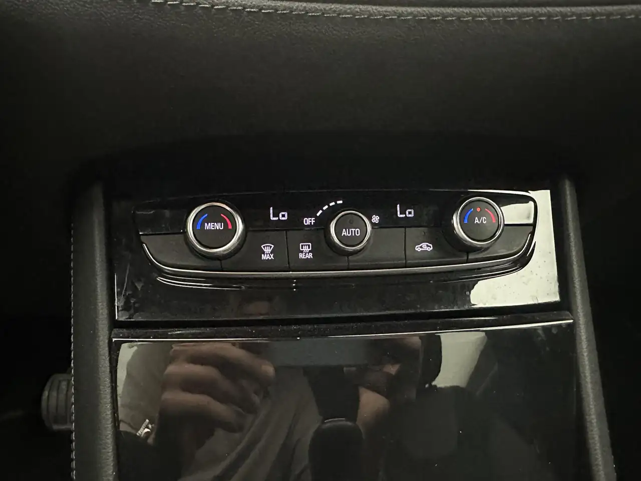 Opel Grandland X — photo 29 sur 35