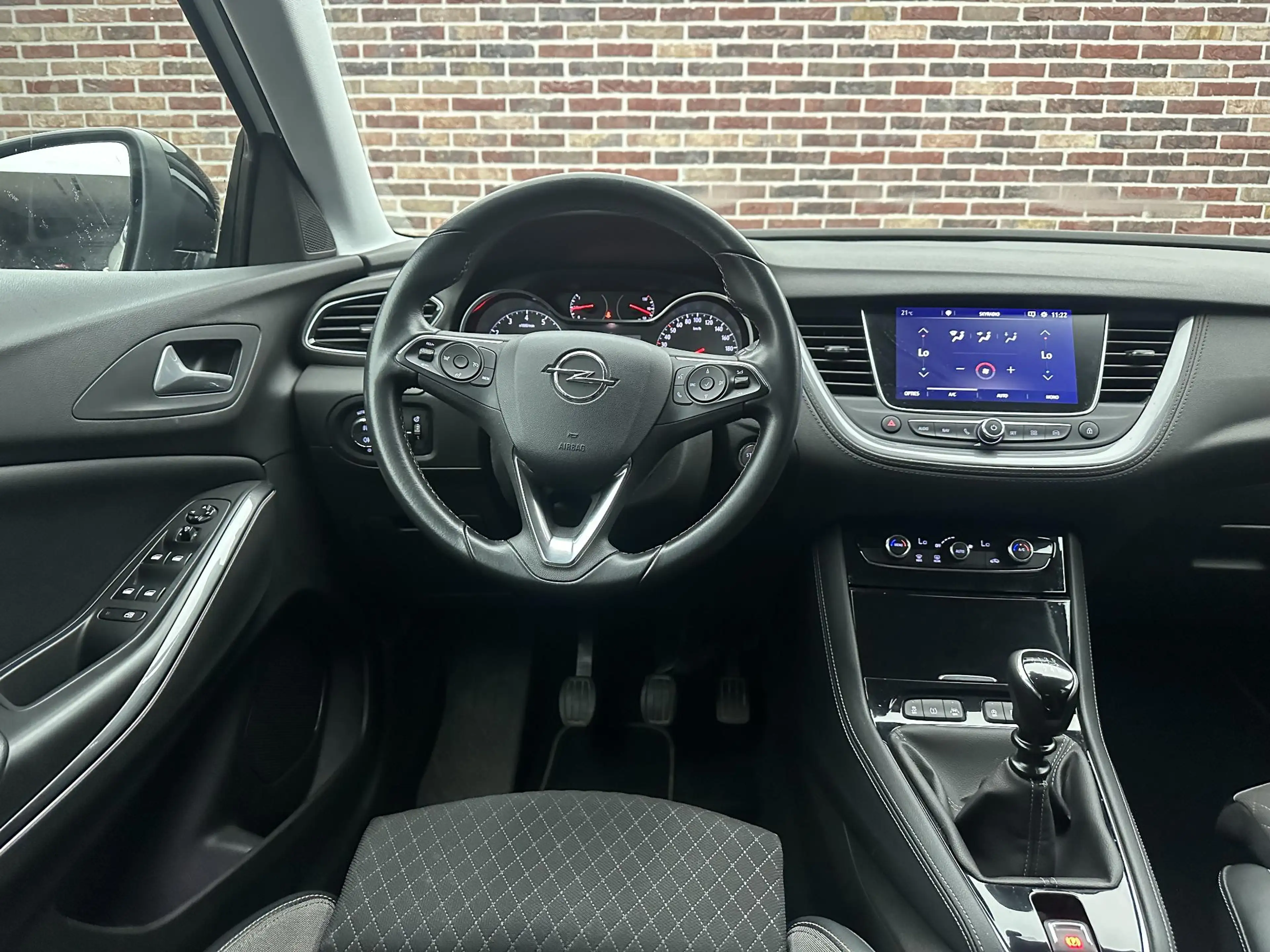 Opel Grandland X 1.2 Turbo Business Executive |Elektrische achterkl — photo 32