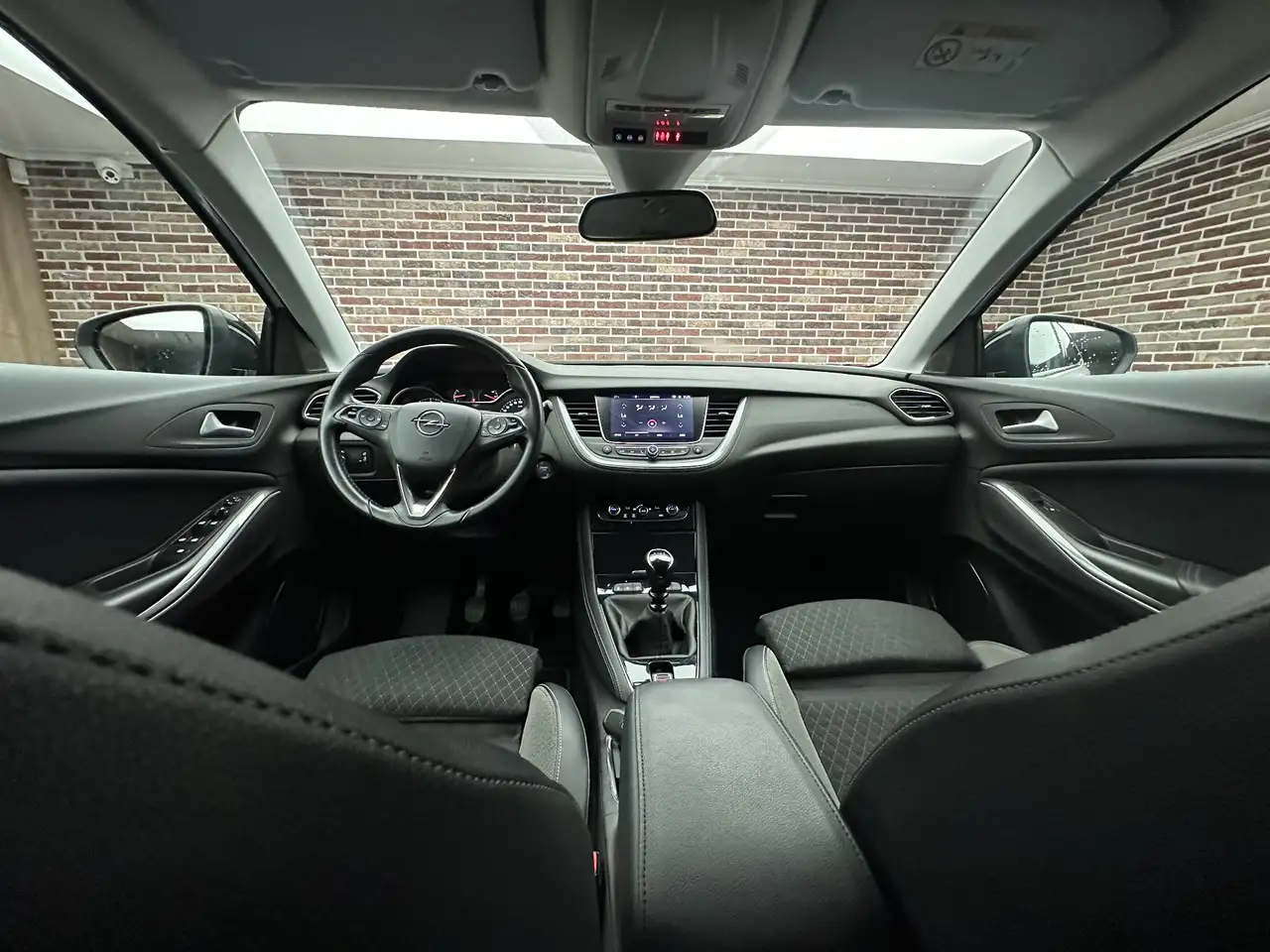 Opel Grandland X — photo 9 sur 35