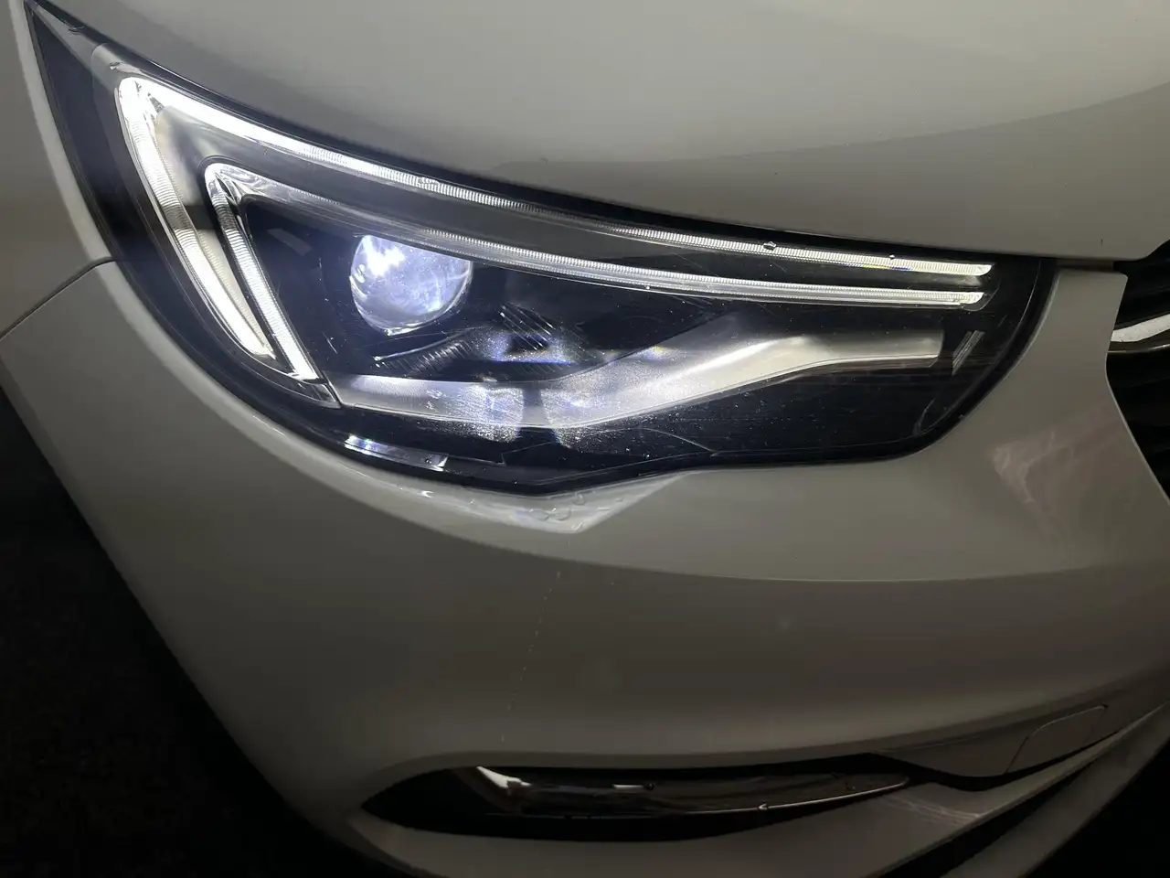 Opel Grandland X — photo 18 sur 35