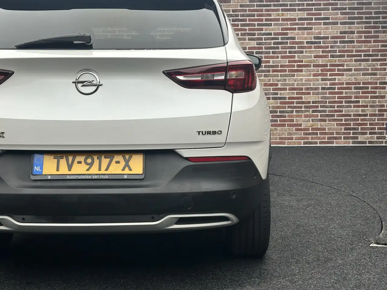 Opel Grandland X — photo 27 sur 35