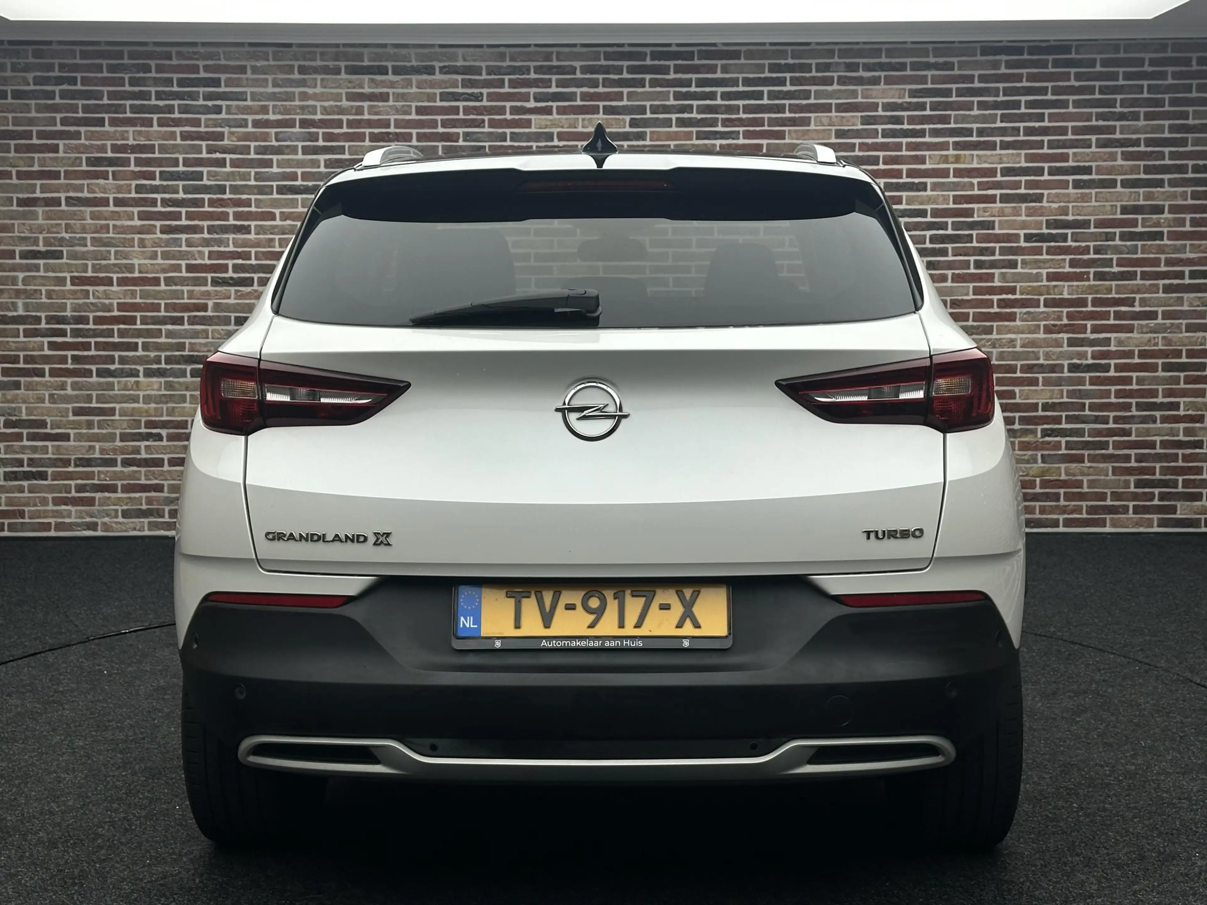 Opel Grandland X 1.2 Turbo Business Executive |Elektrische achterkl — photo 7
