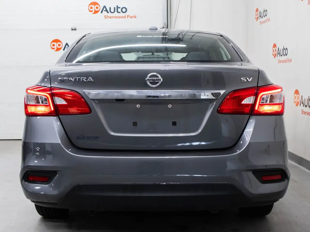 Nissan Sentra снимка Nissan Sentra