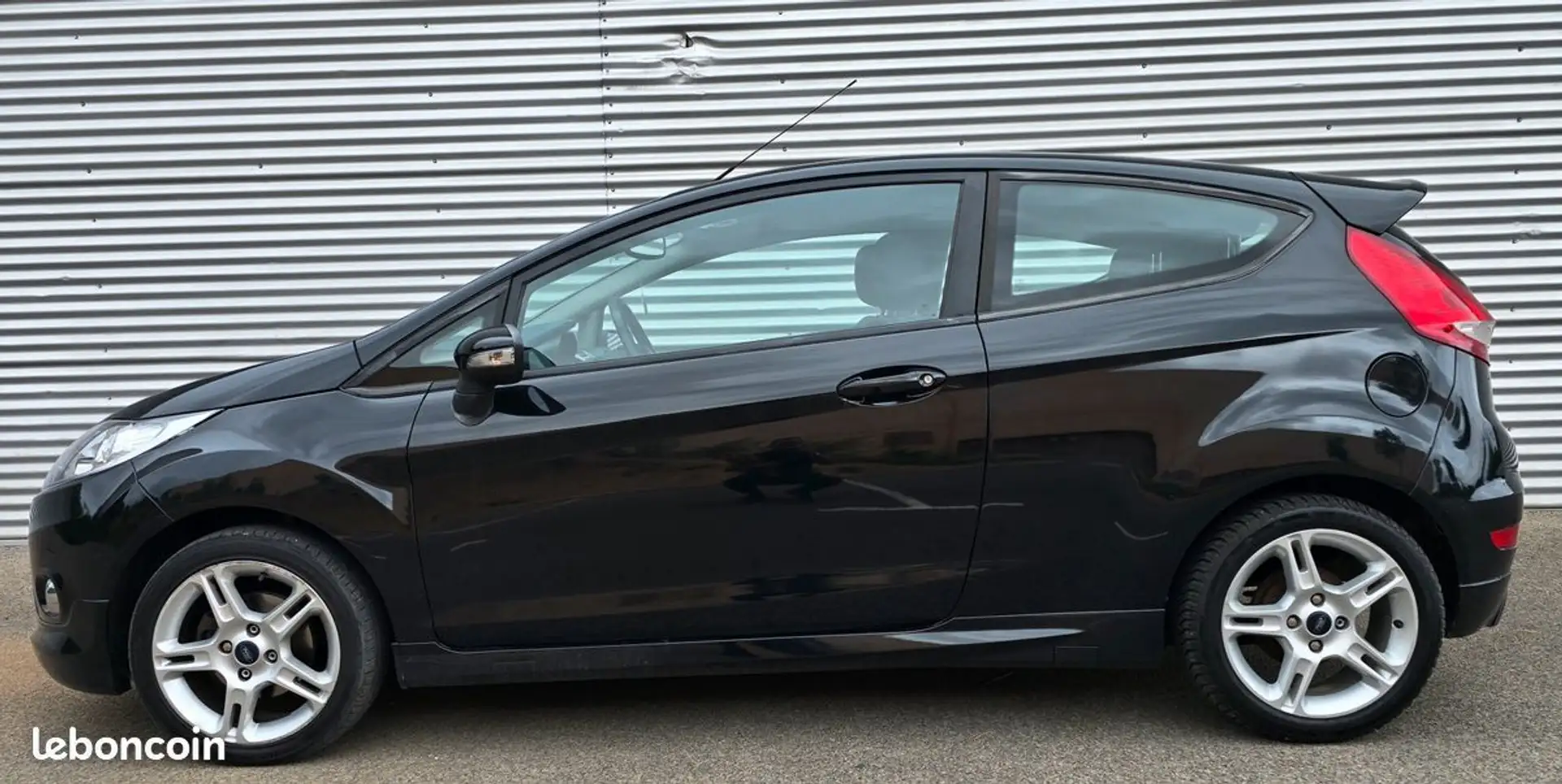 Ford Fiesta 1.6 Ti-VCT SPORT 120cv Noir - 2