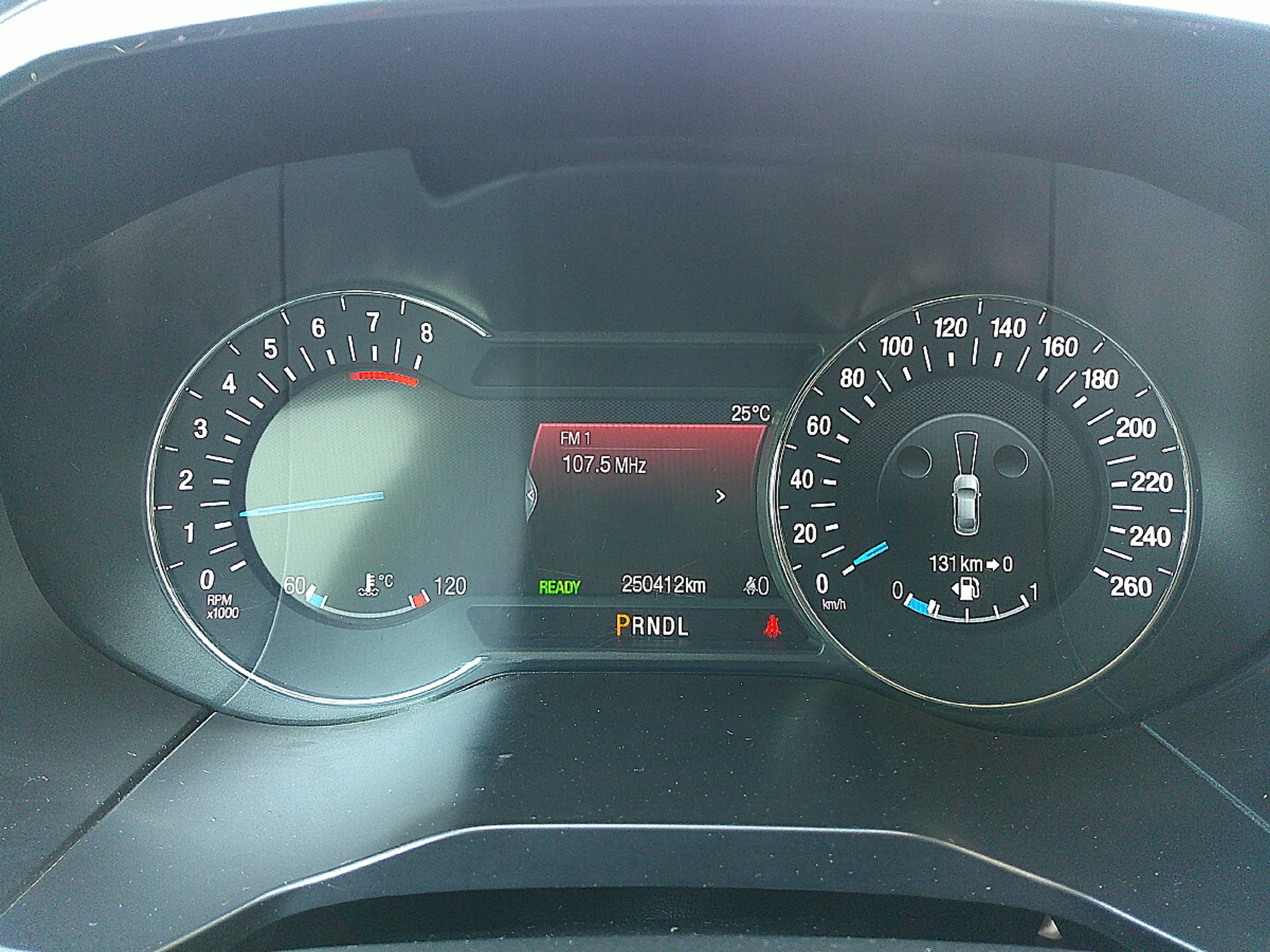 Ford Galaxy 2,5 Duratec Hybrid Titanium Aut. — photo 9