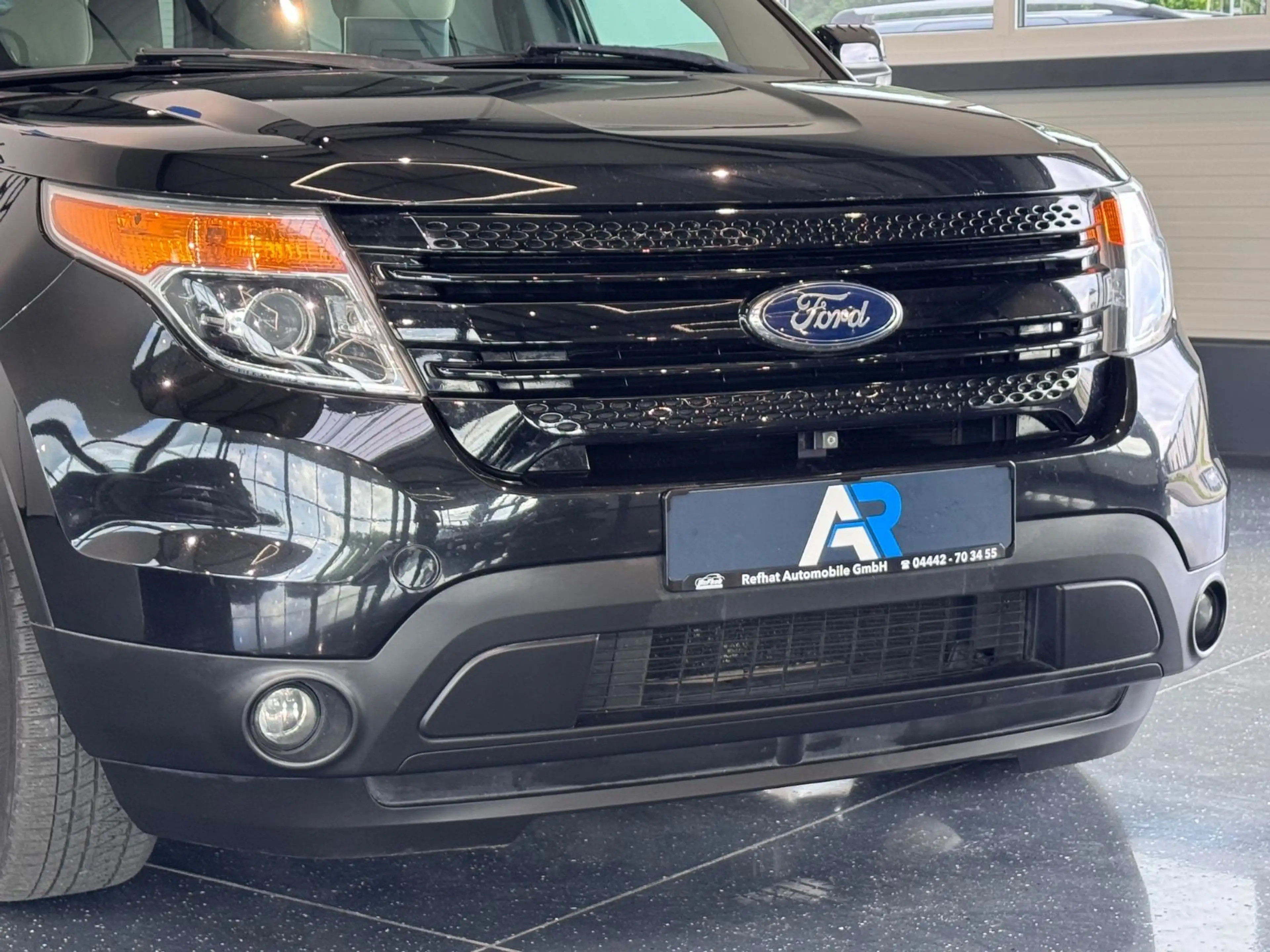 Ford Explorer XLT 4WD 3.5L*7-SITZER*KAMERA*PDC* — photo 7