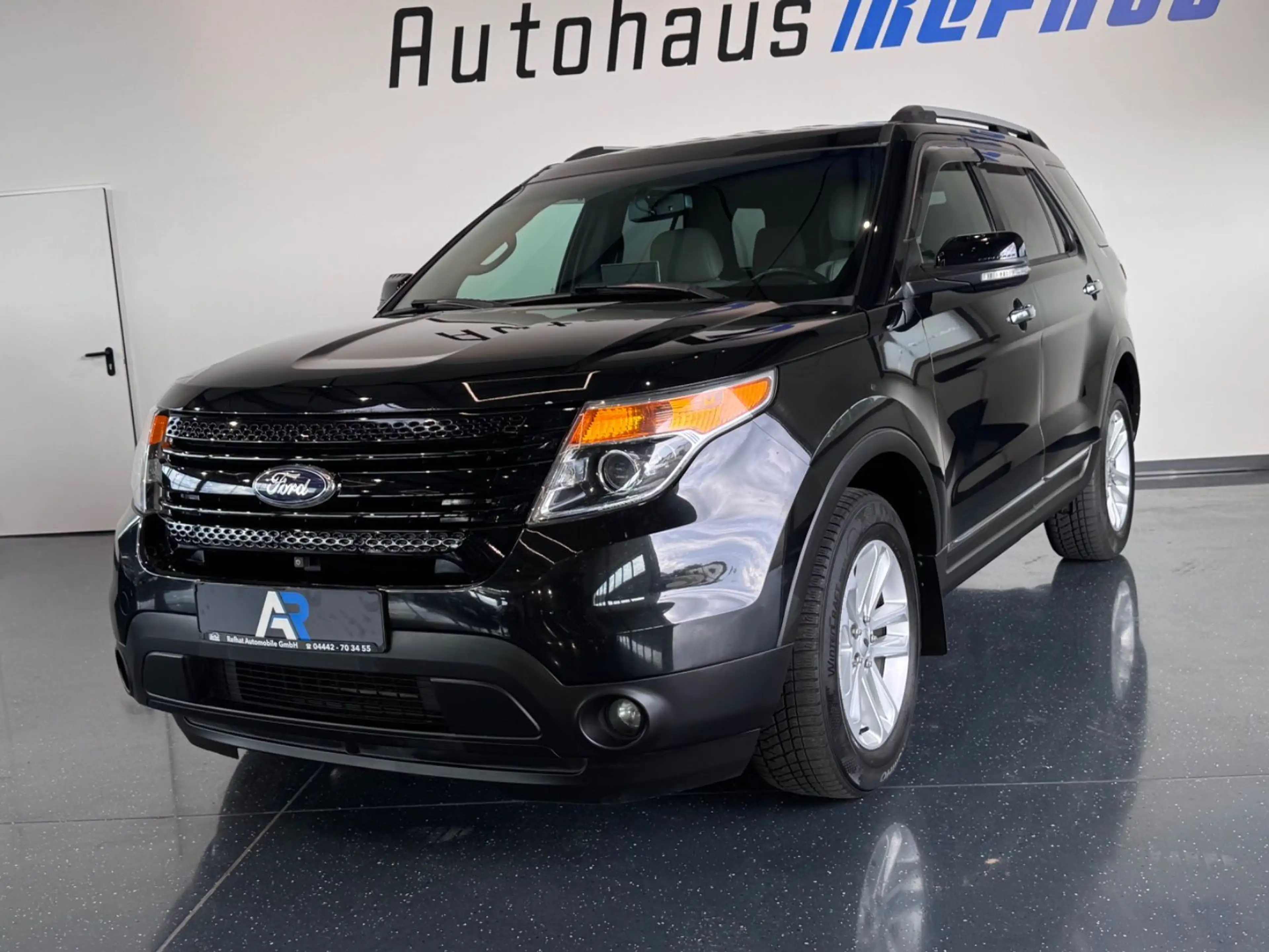 Ford Explorer XLT 4WD 3.5L*7-SITZER*KAMERA*PDC* — photo 2